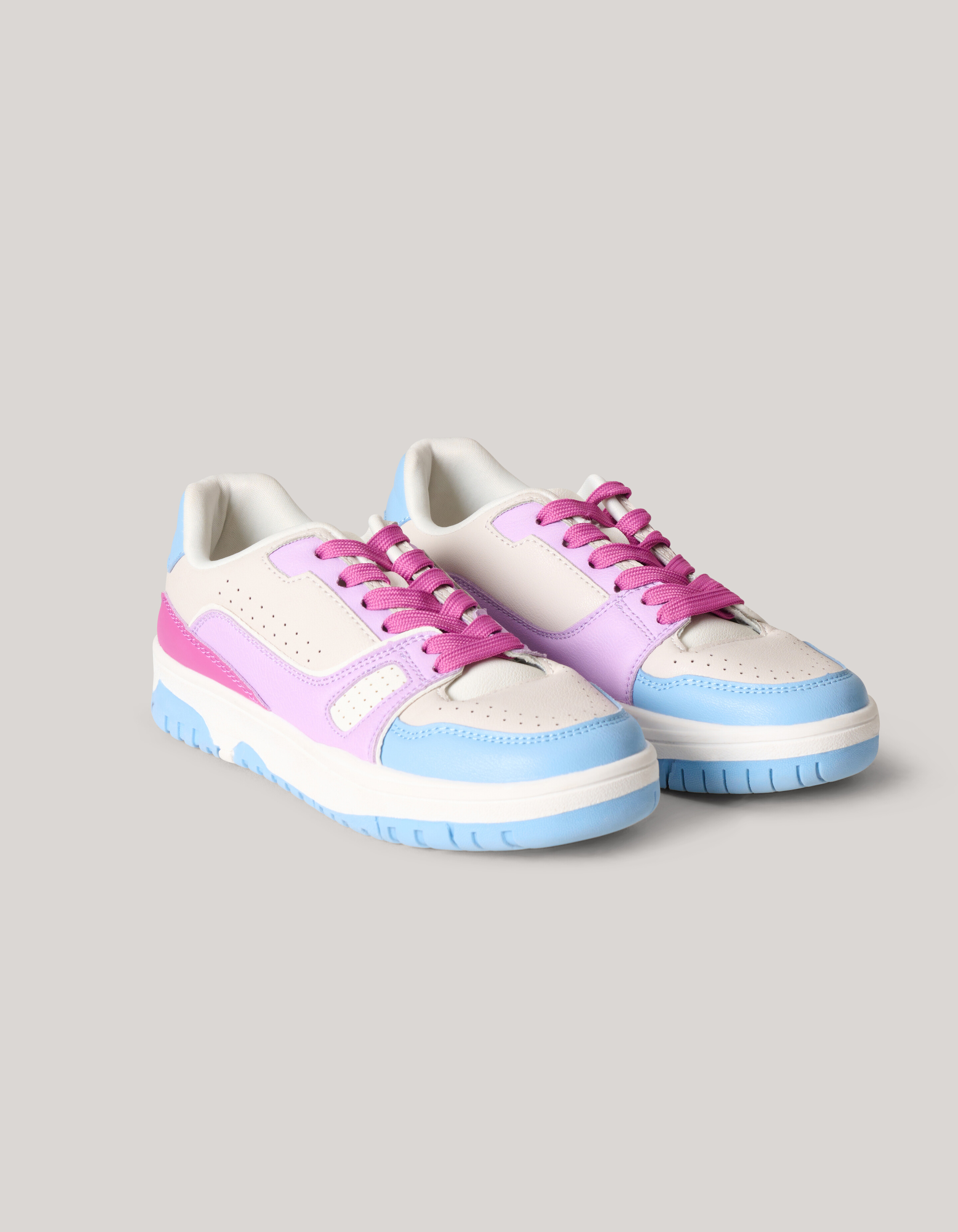 Color Sneakers SHOEBY SHOES