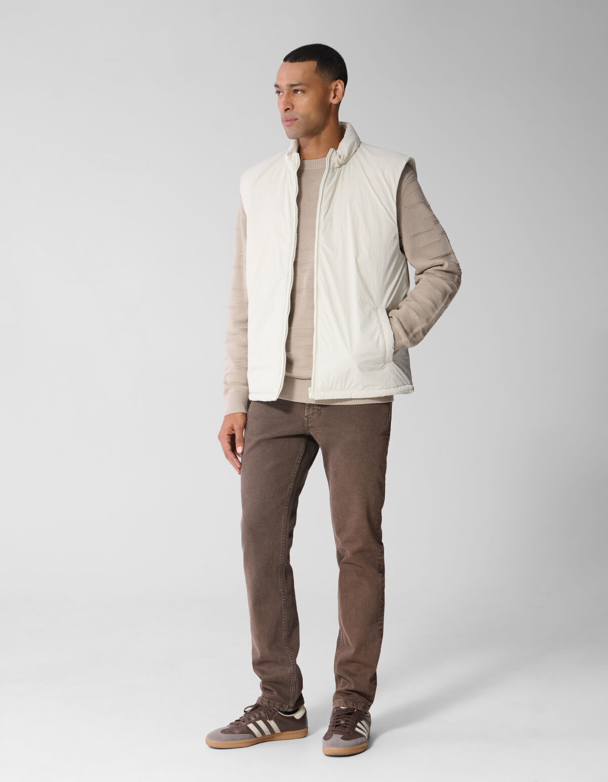 Regular Fit Logo Bodywarmer Zand SHOEBY MEN