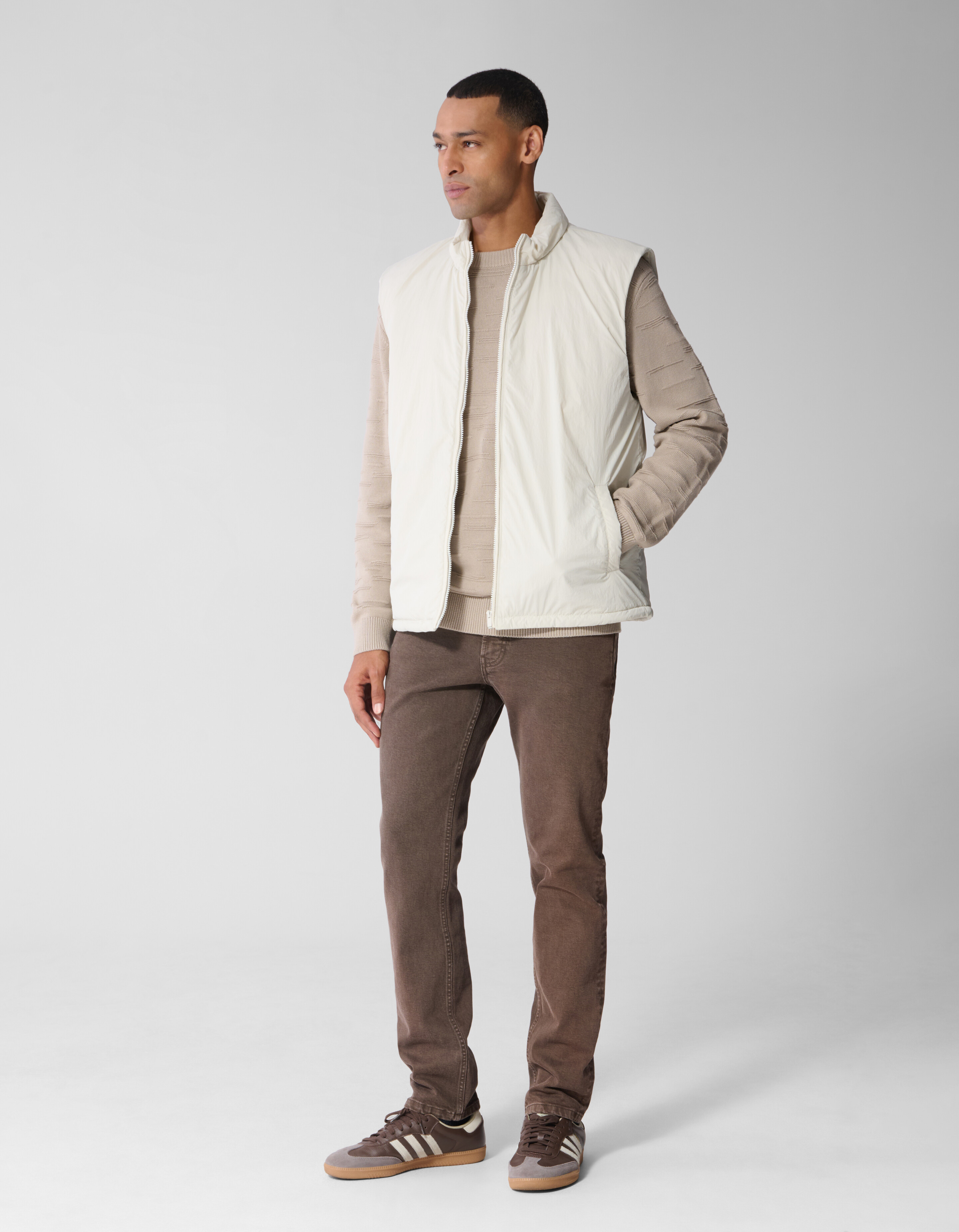 Regular Fit Logo Bodywarmer Zand SHOEBY MEN