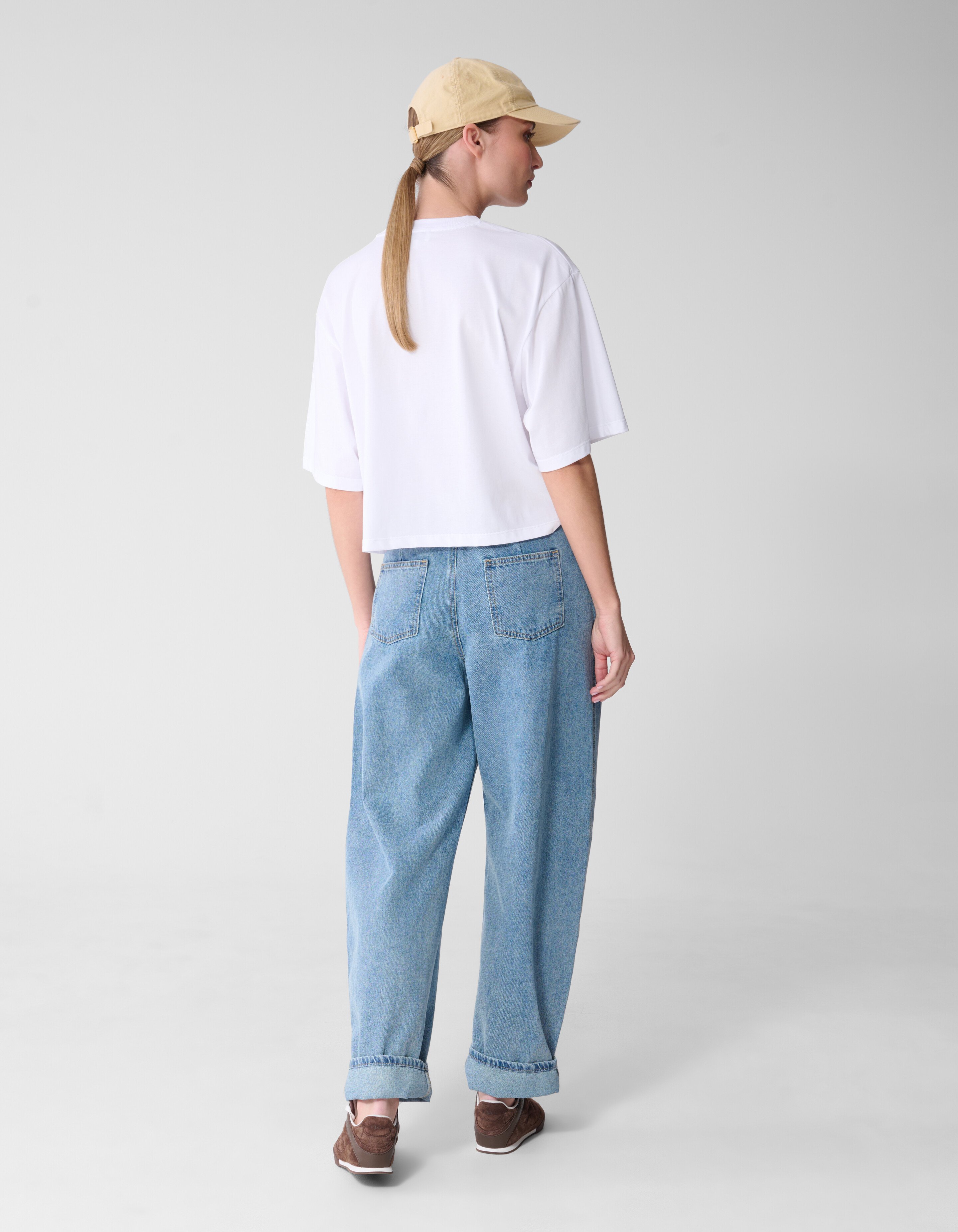 Oversized Logo T-shirt Wit By Mieke SHOEBY WOMEN