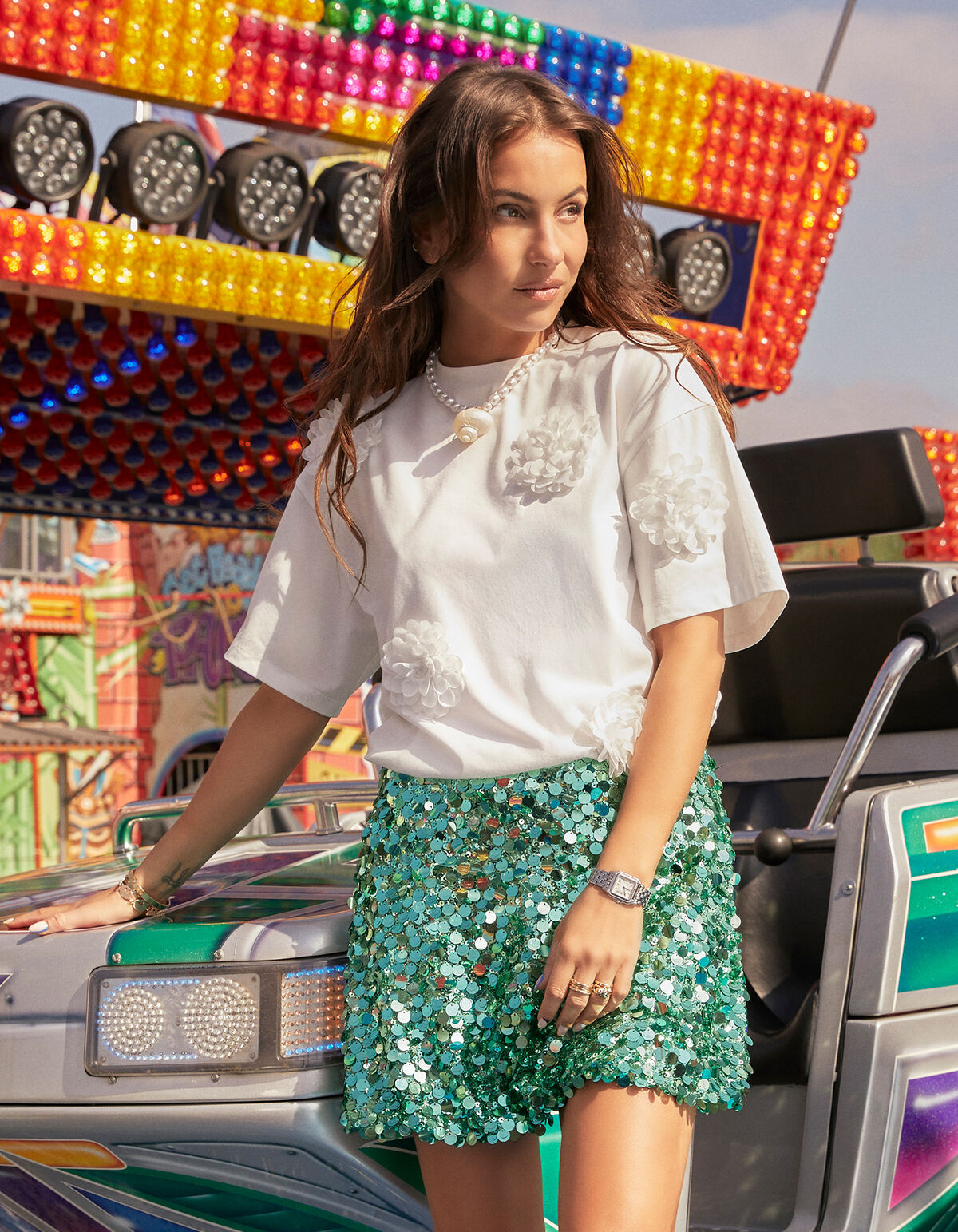 Oversized Flower T-shirt Wit By Lizzy SHOEBY WOMEN