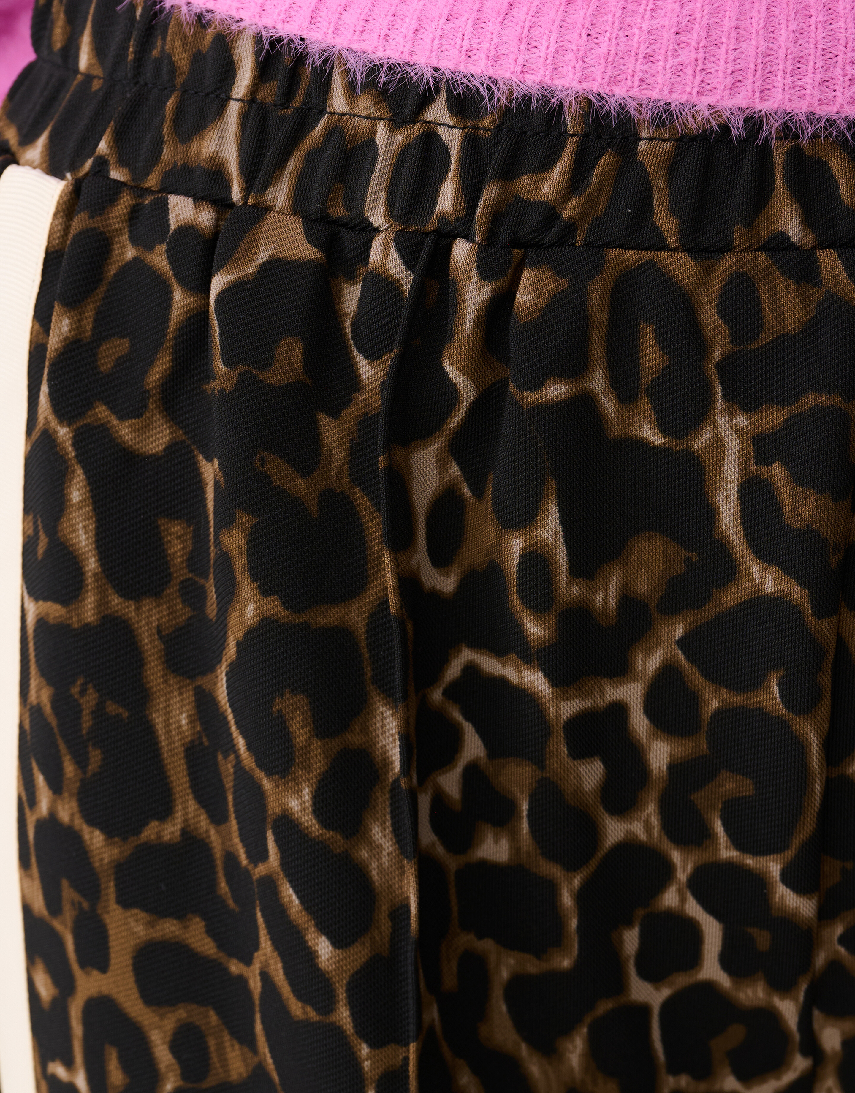 Sporty Leopard Wide Leg Broek Bruin SHOEBY GIRLS