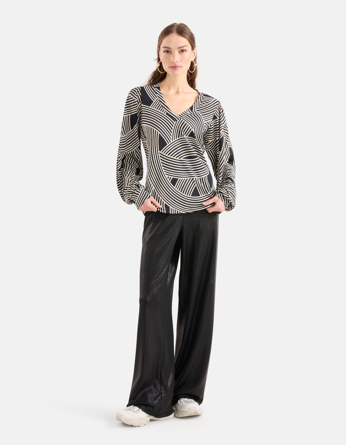 Printed Rib Jersey V-hals Longsleeve Zwart SHOEBY WOMEN