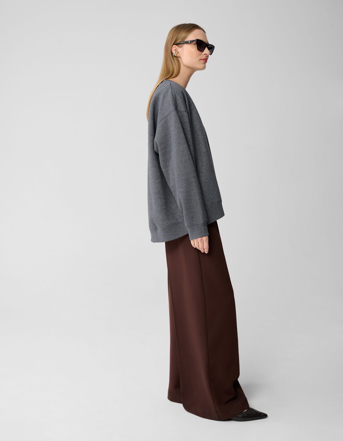Oversized V-hals Sweater Donkergrijs By Lonneke SHOEBY WOMEN