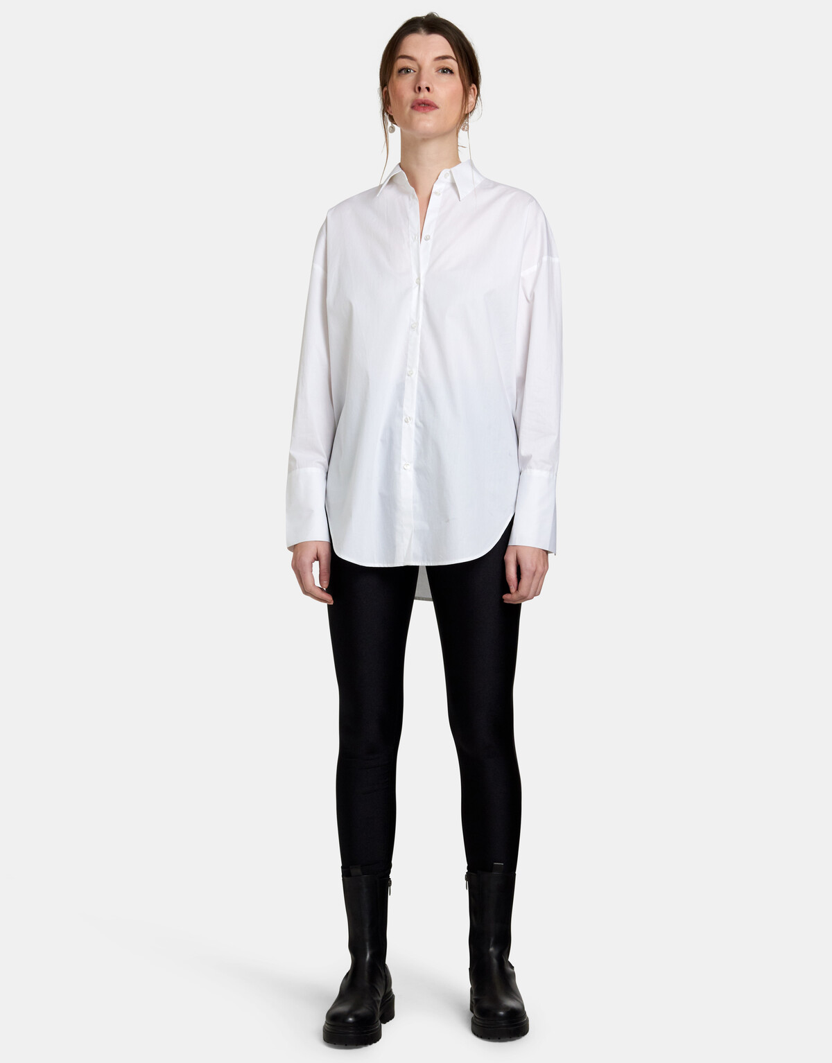 White Blouse Eksept