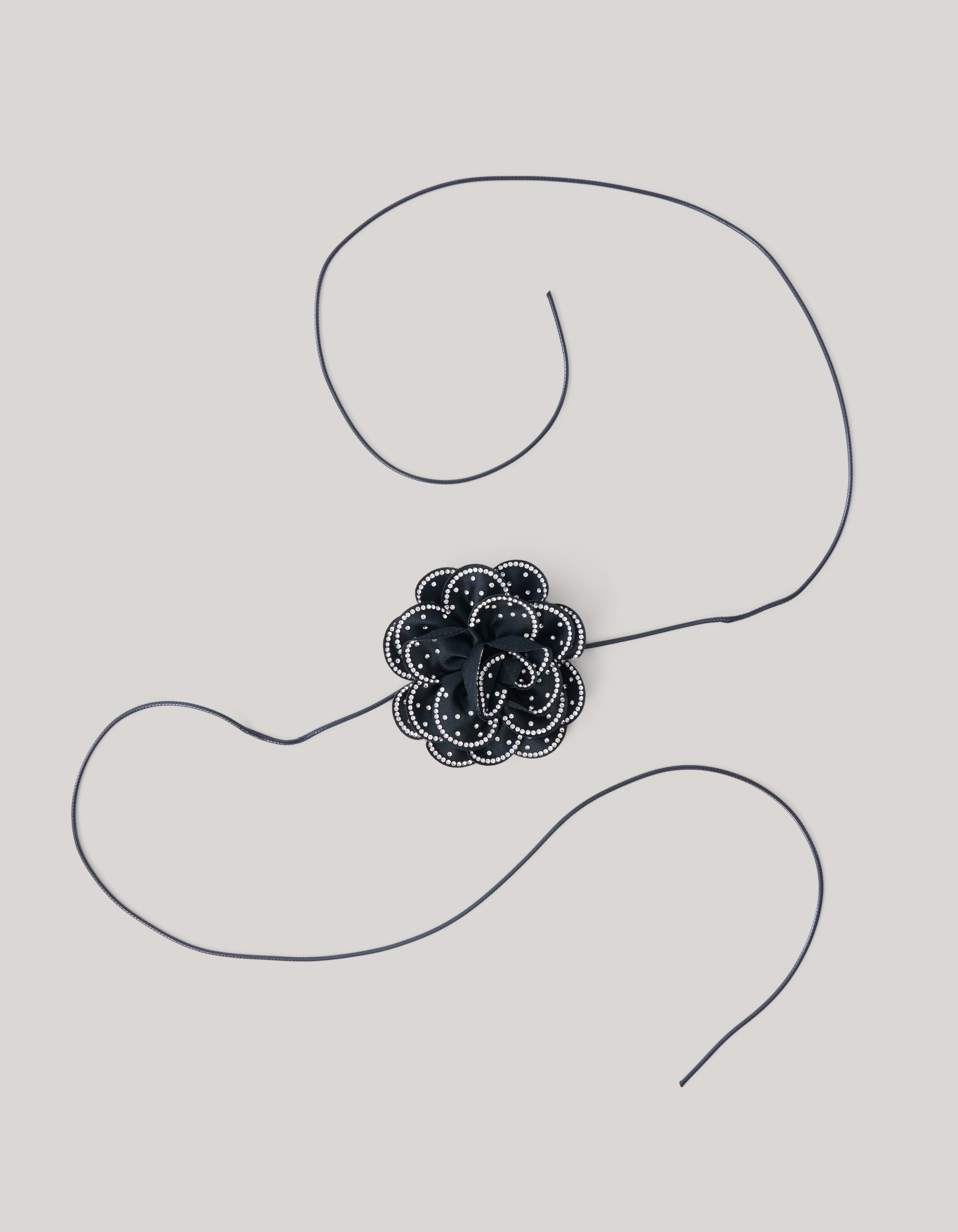 Strass Bloem Ketting Zwart By Lizzy SHOEBY ACCESSOIRES