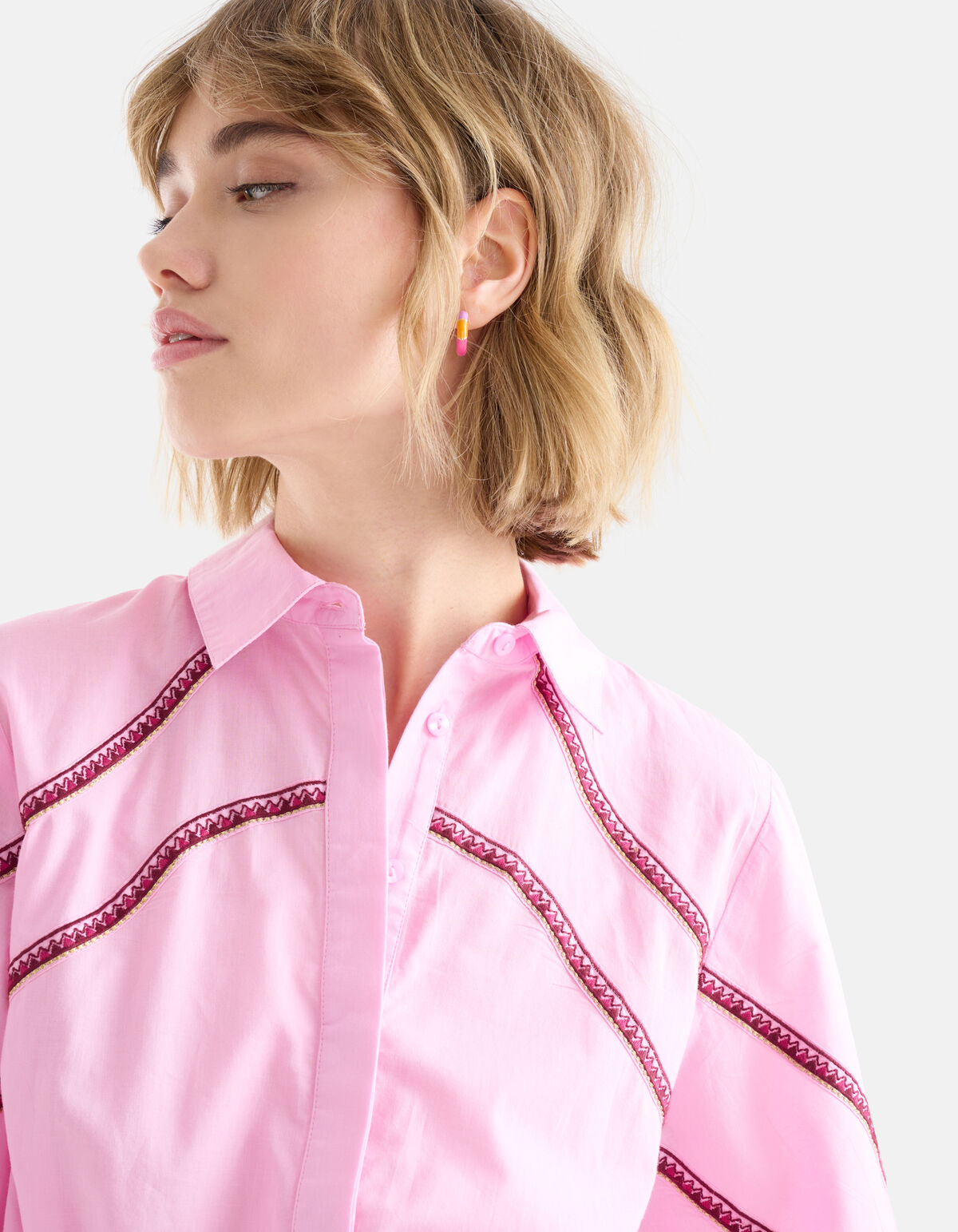 Contrast Tape Blouse SHOEBY WOMEN