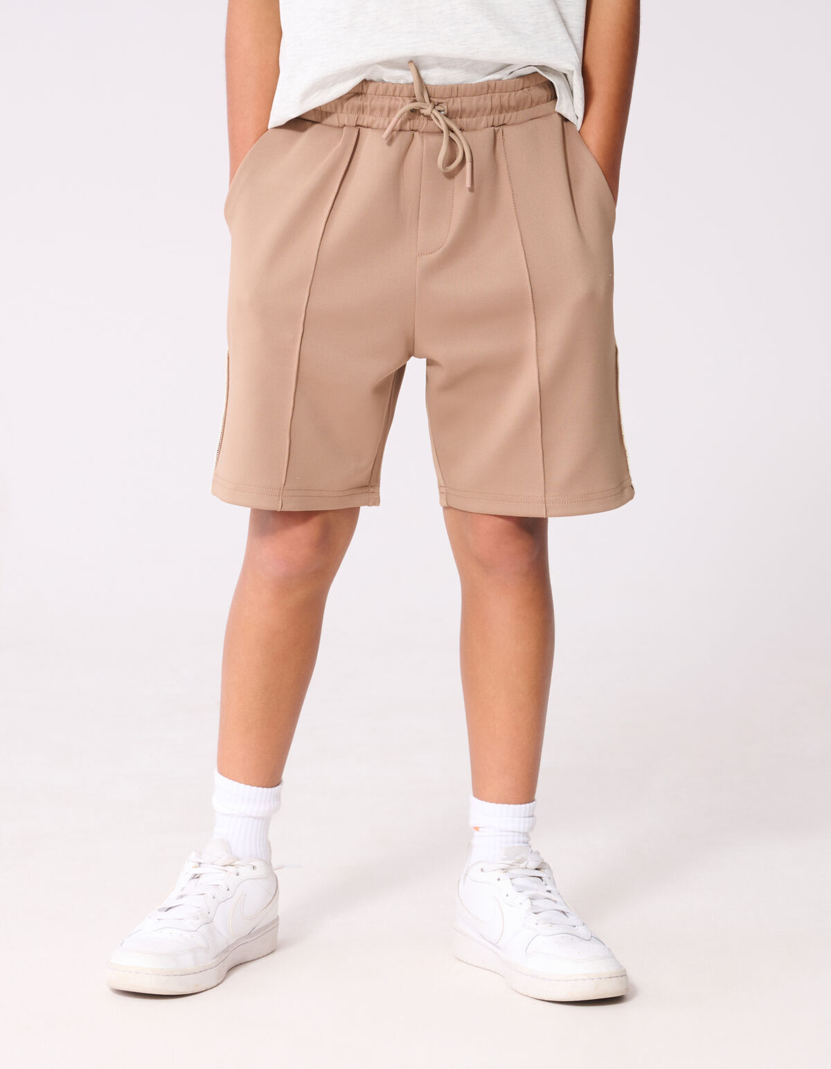 Wave Short Taupe SHOEBY BOYS