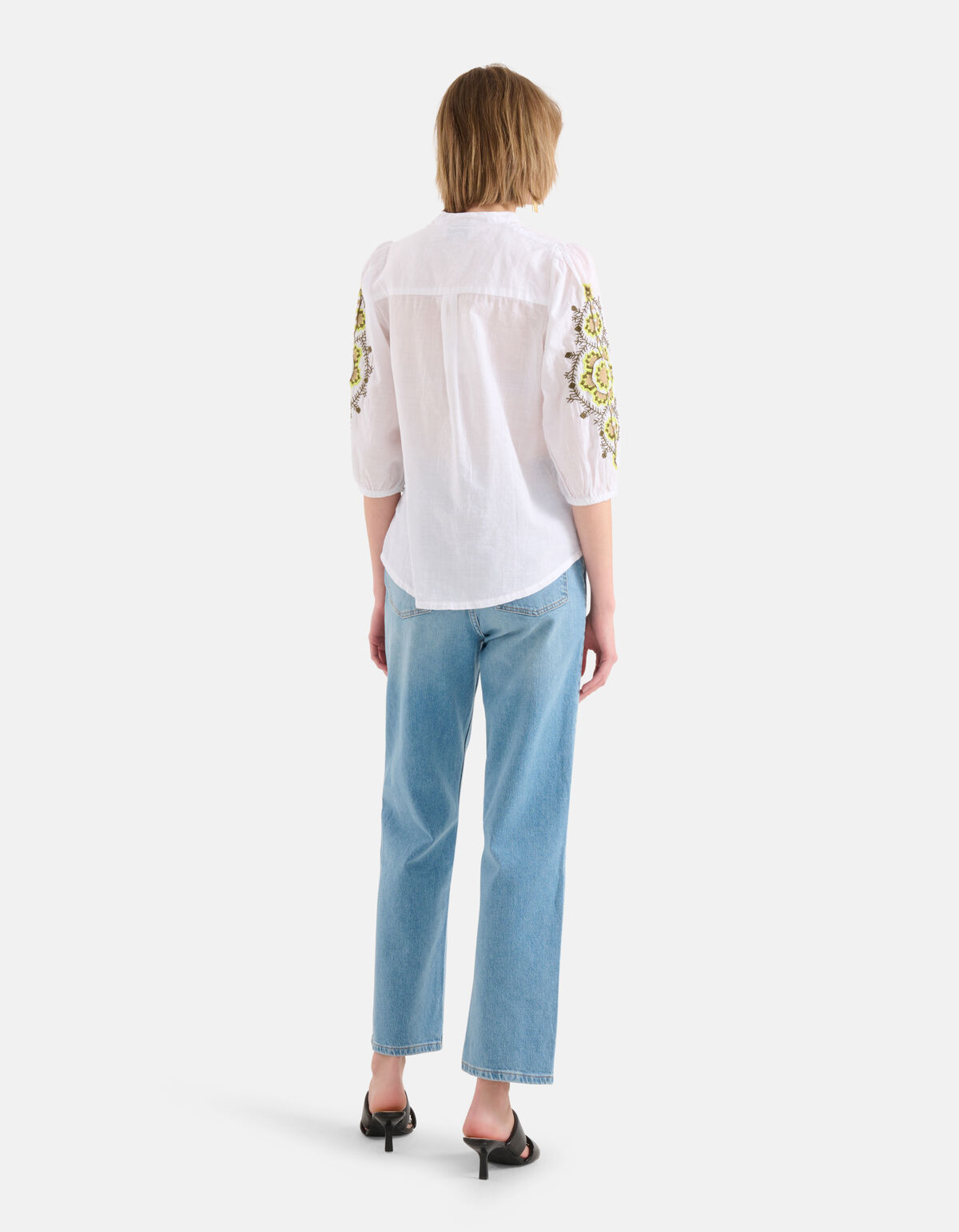 Embroidery Blouse Wit SHOEBY WOMEN