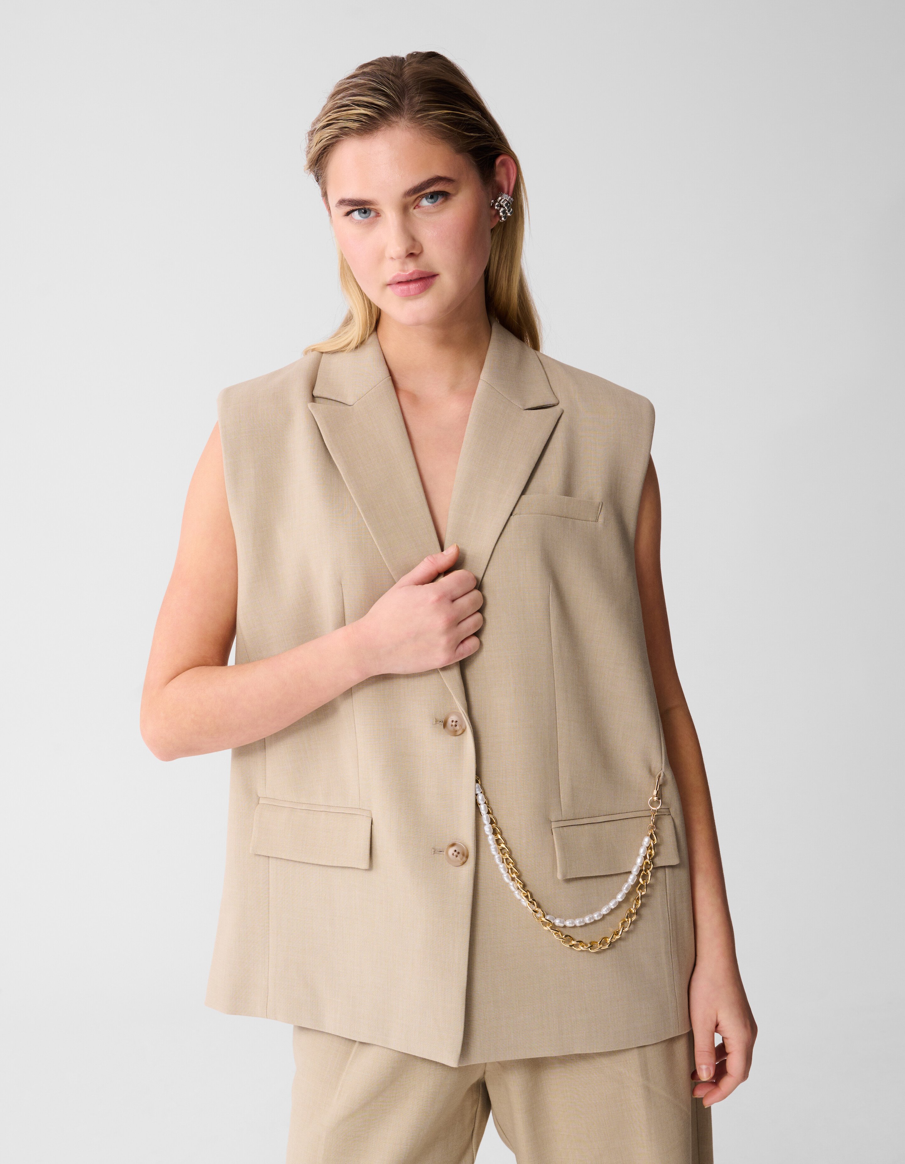 Chain Sleeveless Blazer Zand SHOEBY WOMEN