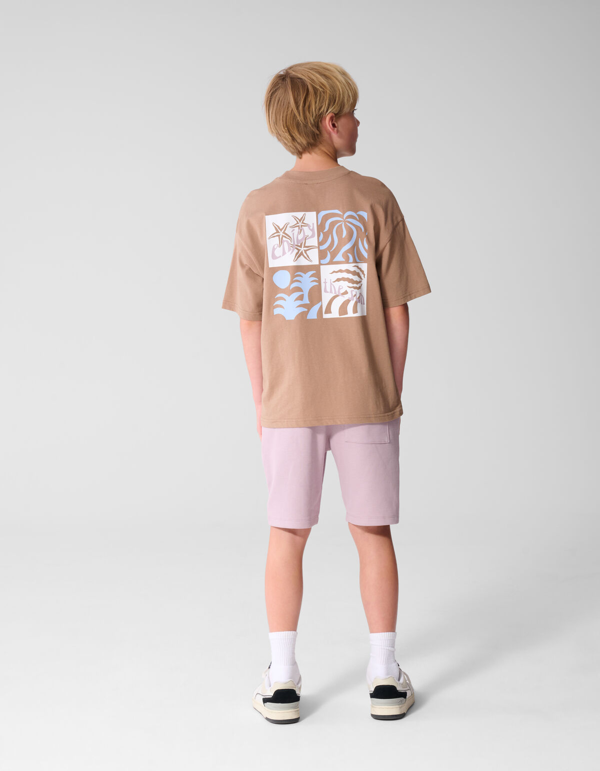 Oversized Sun Artwork T-shirt Lichtbruin SHOEBY BOYS