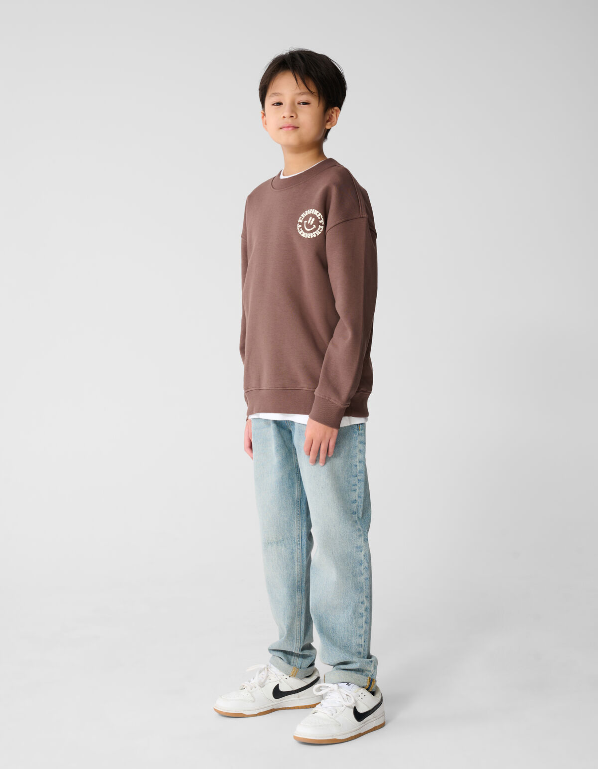 Connection Artwork Sweater Donkerbruin SHOEBY BOYS