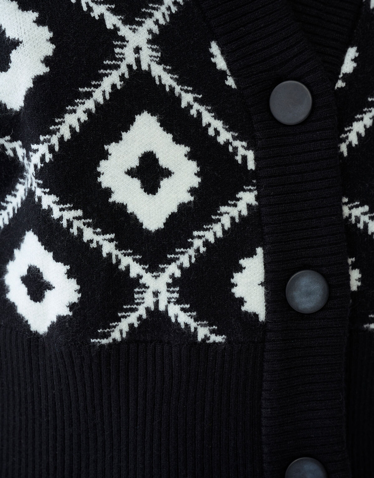 Grafisch Cropped Vest Zwart By Mieke SHOEBY WOMEN