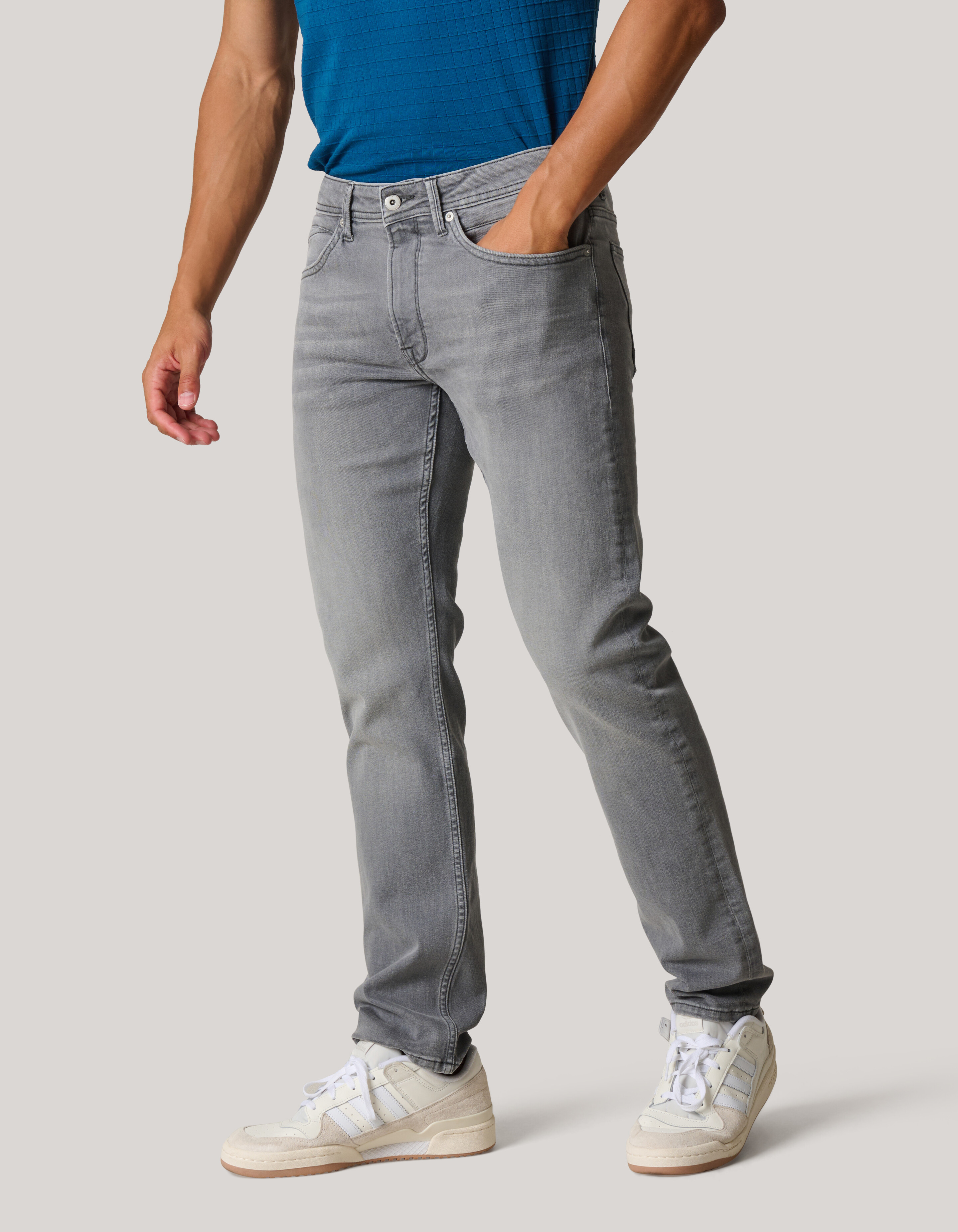 Straight Fit Jeans Grijs L34 SHOEBY MEN