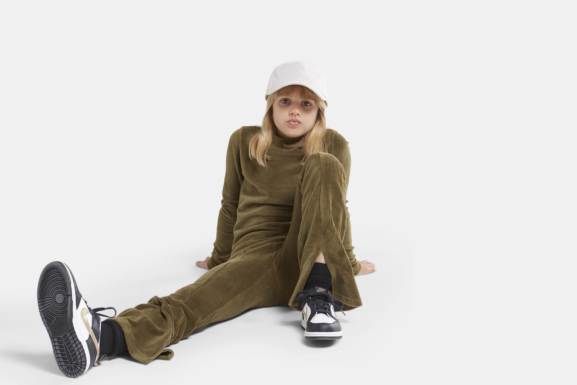 Ribstof Split Broek Donkergroen SHOEBY GIRLS