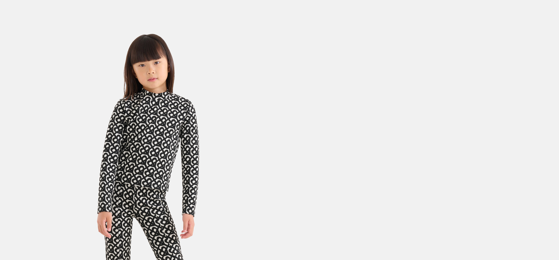Monogram Top Zwart SHOEBY GIRLS
