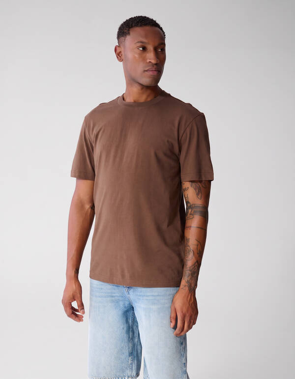 Dotted Artwork T-shirt Donkerbruin SHOEBY MEN