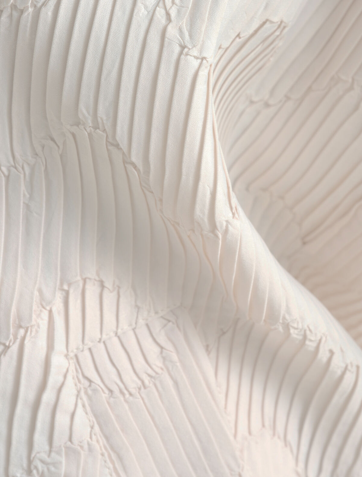 Satijnen Plisse Bomberjack Gebroken Wit SHOEBY WOMEN