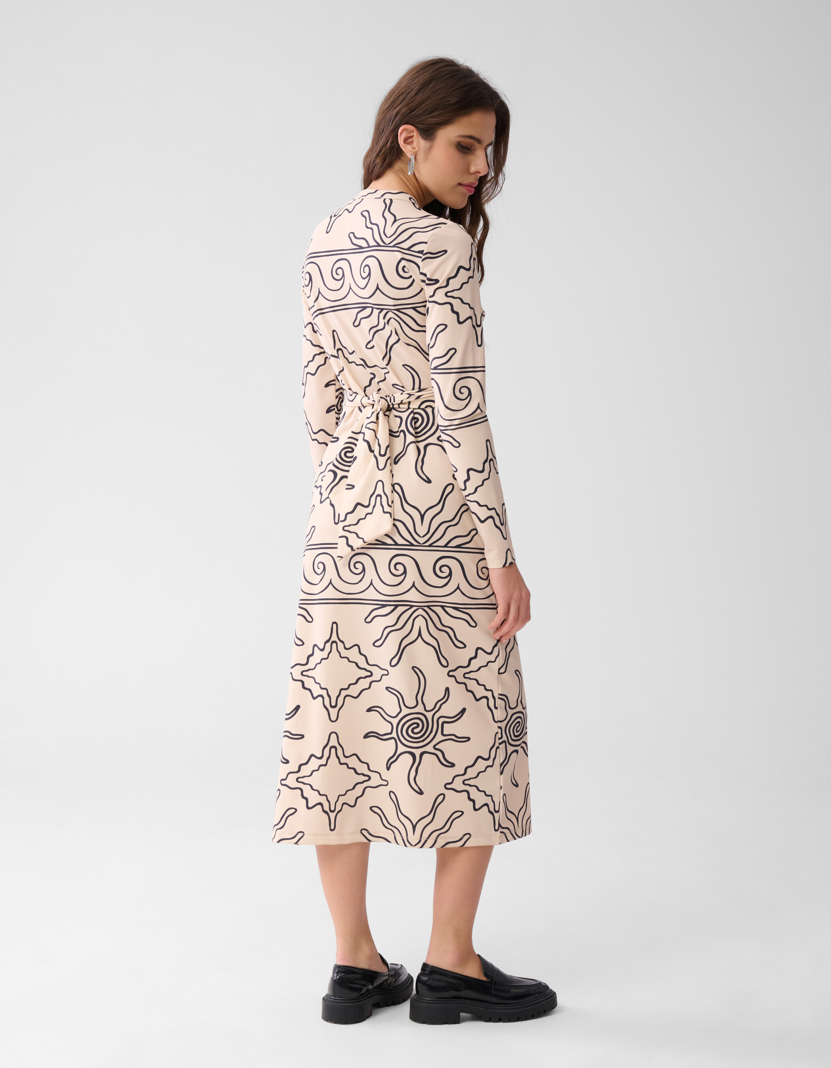 Printed Travel Midi Jurk Gebroken Wit SHOEBY WOMEN