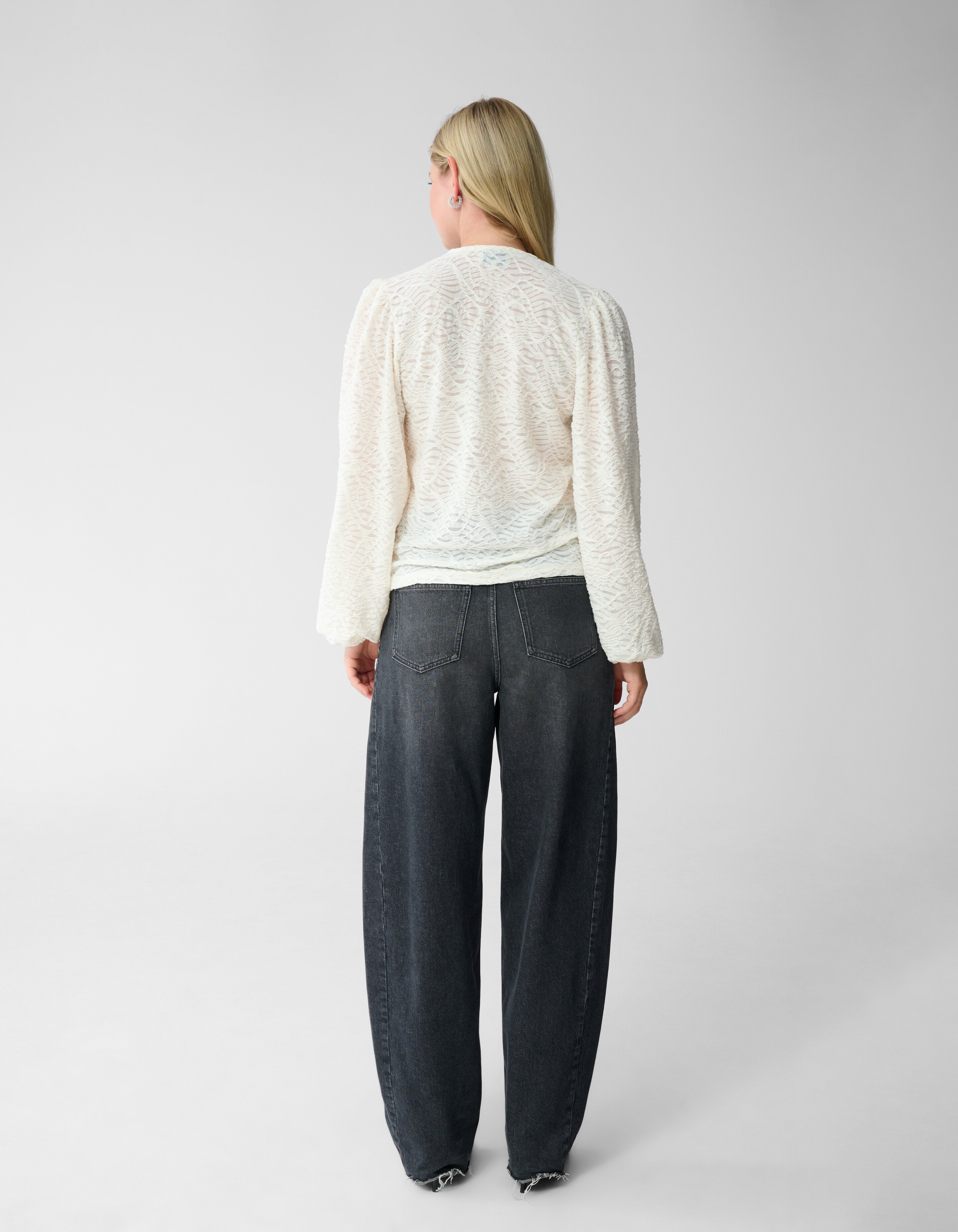 Crinkle V-hals Top Gebroken Wit SHOEBY WOMEN