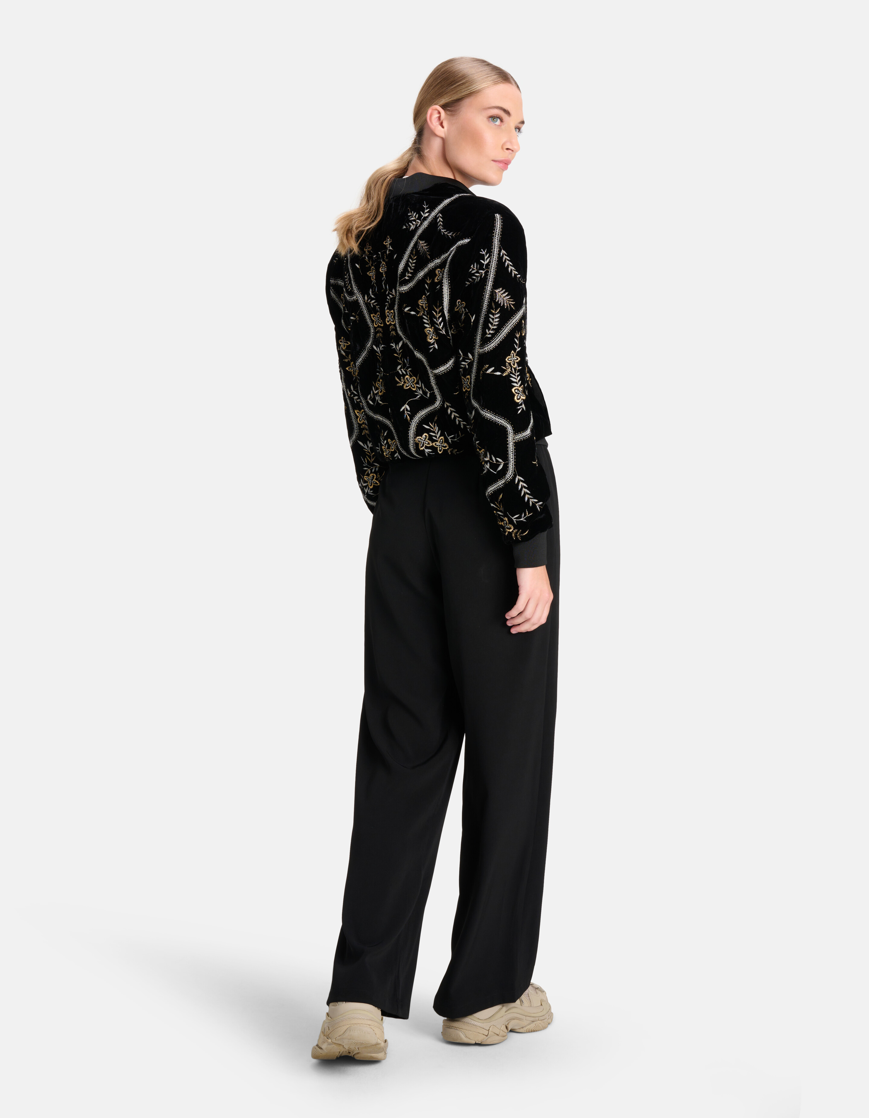 Velvet Bomber Zwart SHOEBY WOMEN