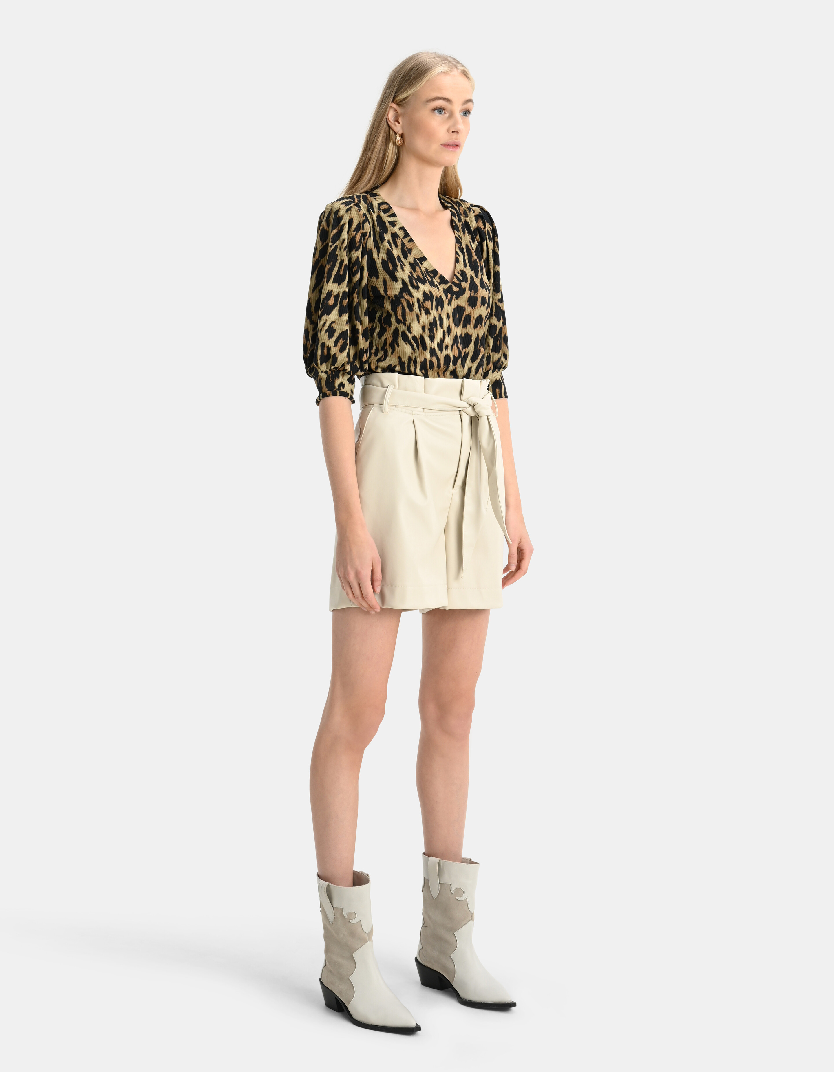 Vegan Leren Paperbag Short Gebroken Wit EKSEPT