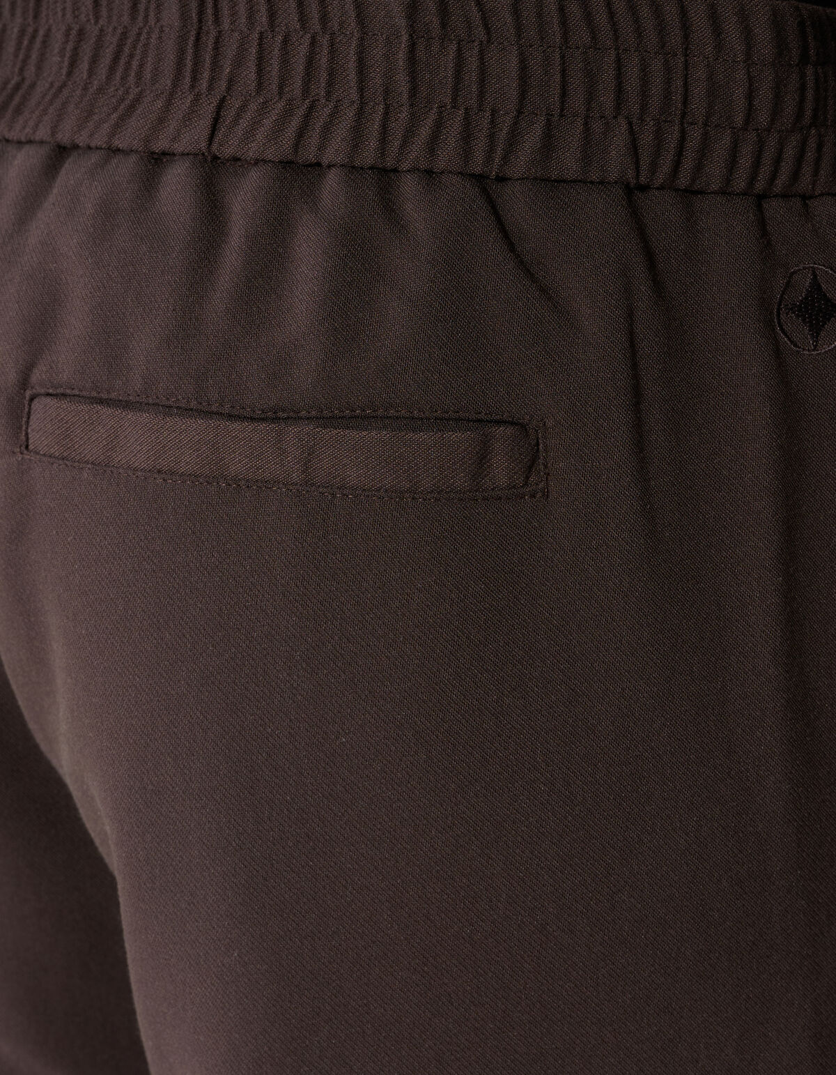 Straight Fit Pintuck Broek Donkerbruin SHOEBY MEN