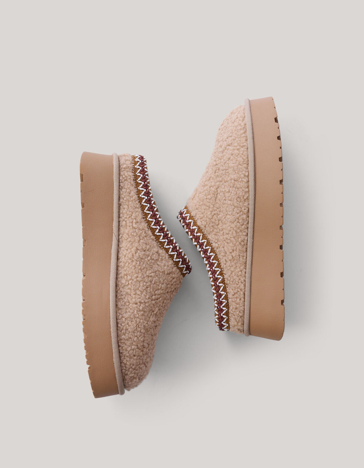 Teddy Instappers Lichtbruin SCHOENEN SHOEBY