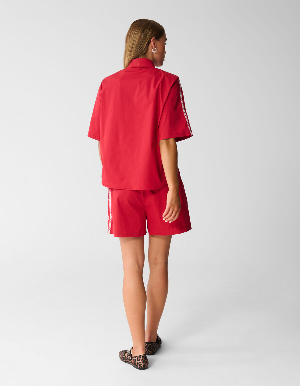 Oversized Sporty Blouse Rood SHOEBY WOMEN