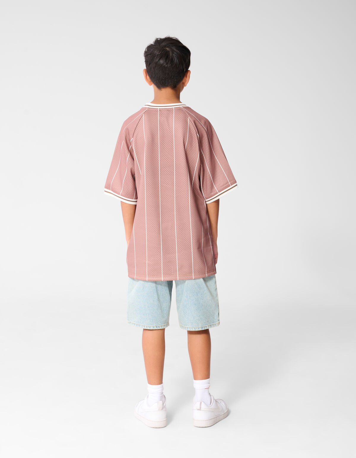Oversized Sporty T-shirt Bruin SHOEBY BOYS