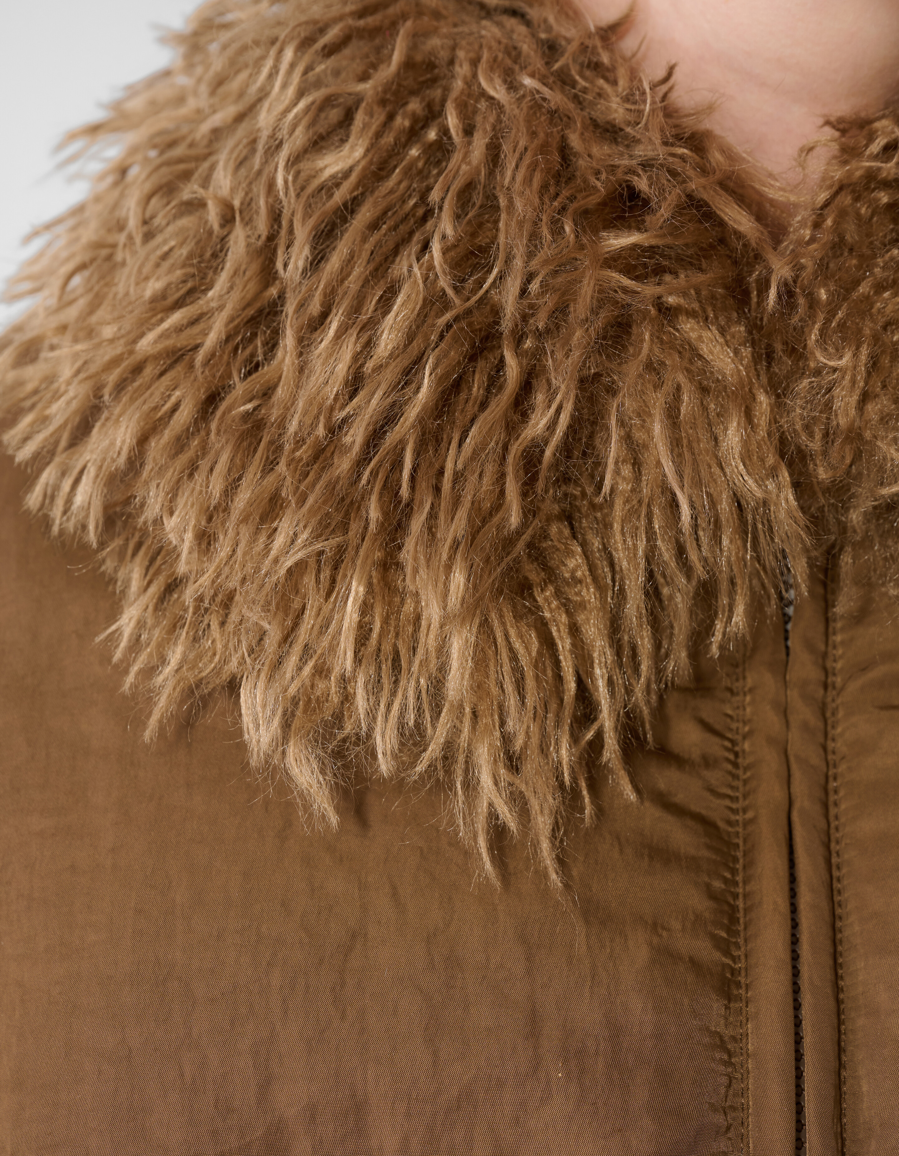 Fluffy Collar Bomber Jas Bruin SHOEBY WOMEN