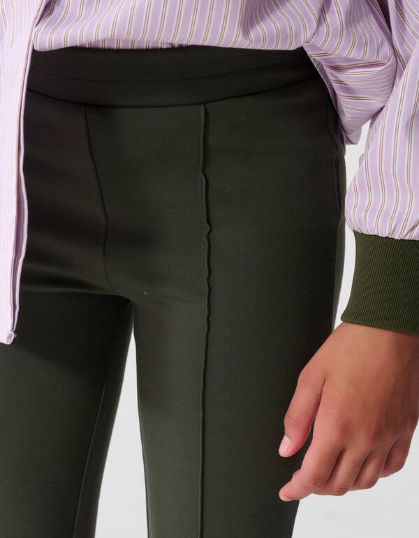 Punta Flared Legging Donkergroen SHOEBY GIRLS