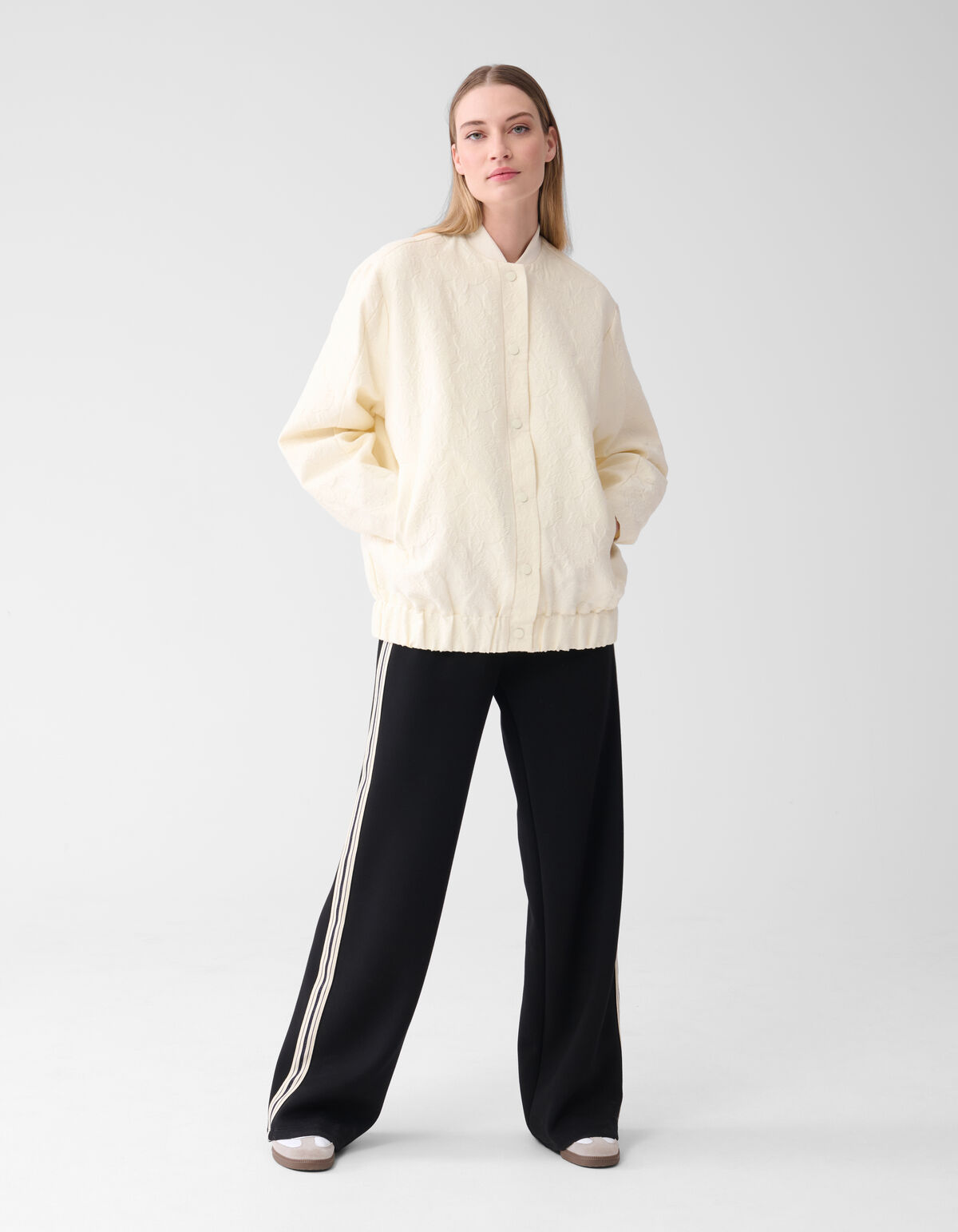 Jacquard Bloem Bomber Gebroken Wit SHOEBY WOMEN