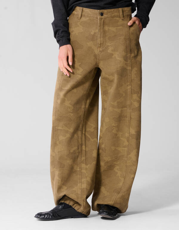 Camo Baggy Fit Jeans Bruin SHOEBY WOMEN