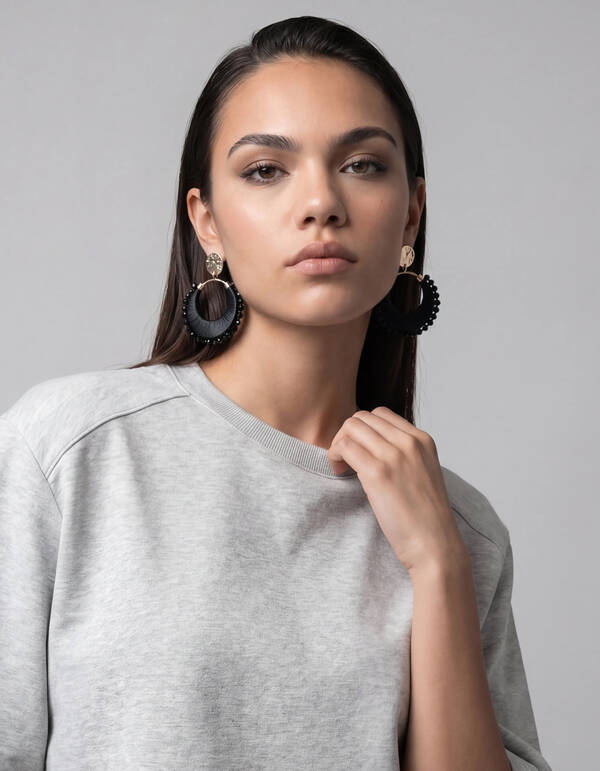 Beaded Raffia Oorbellen Zwart SHOEBY ACCESSOIRES