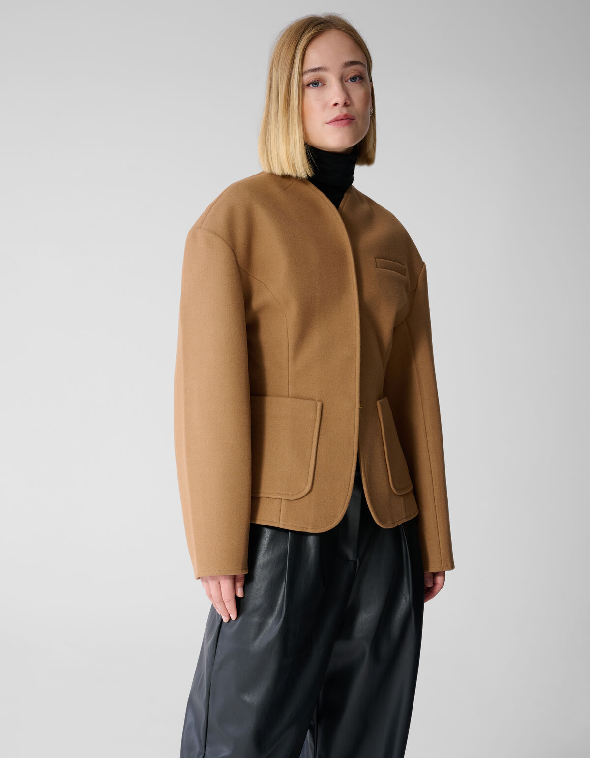 Eggshape Jack Camel By Lonneke SHOEBY WOMEN