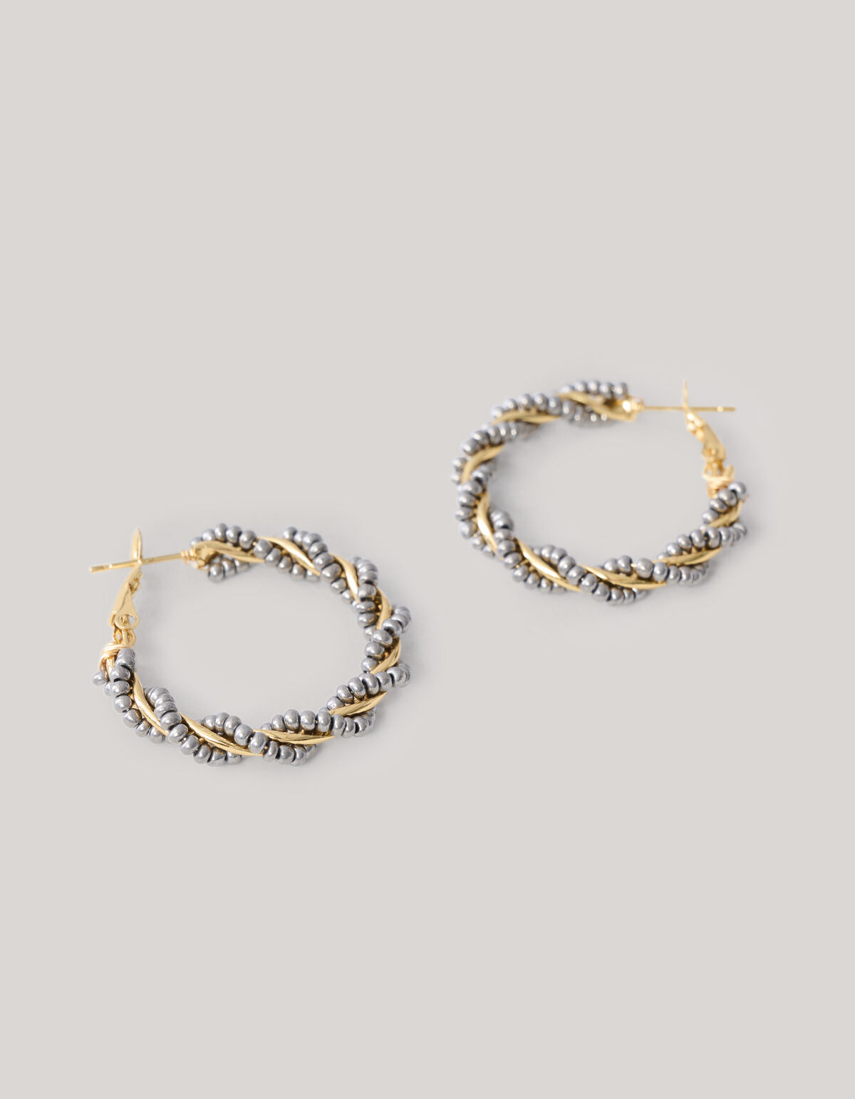 Twisted Beaded Hoop Oorbellen Zilver SHOEBY ACCESSOIRES