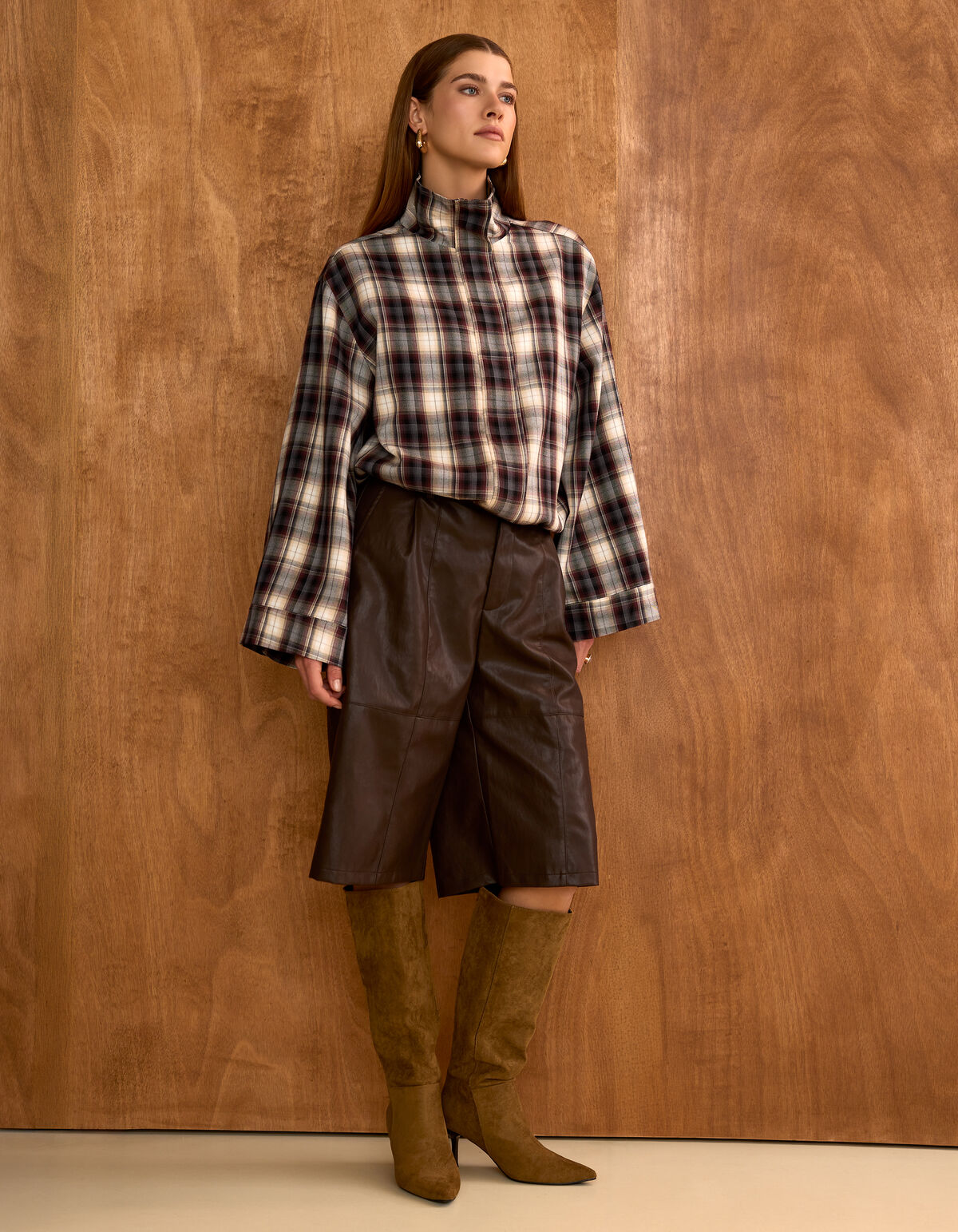 Vegan Leren Bermuda Donkerbruin By Mieke SHOEBY WOMEN