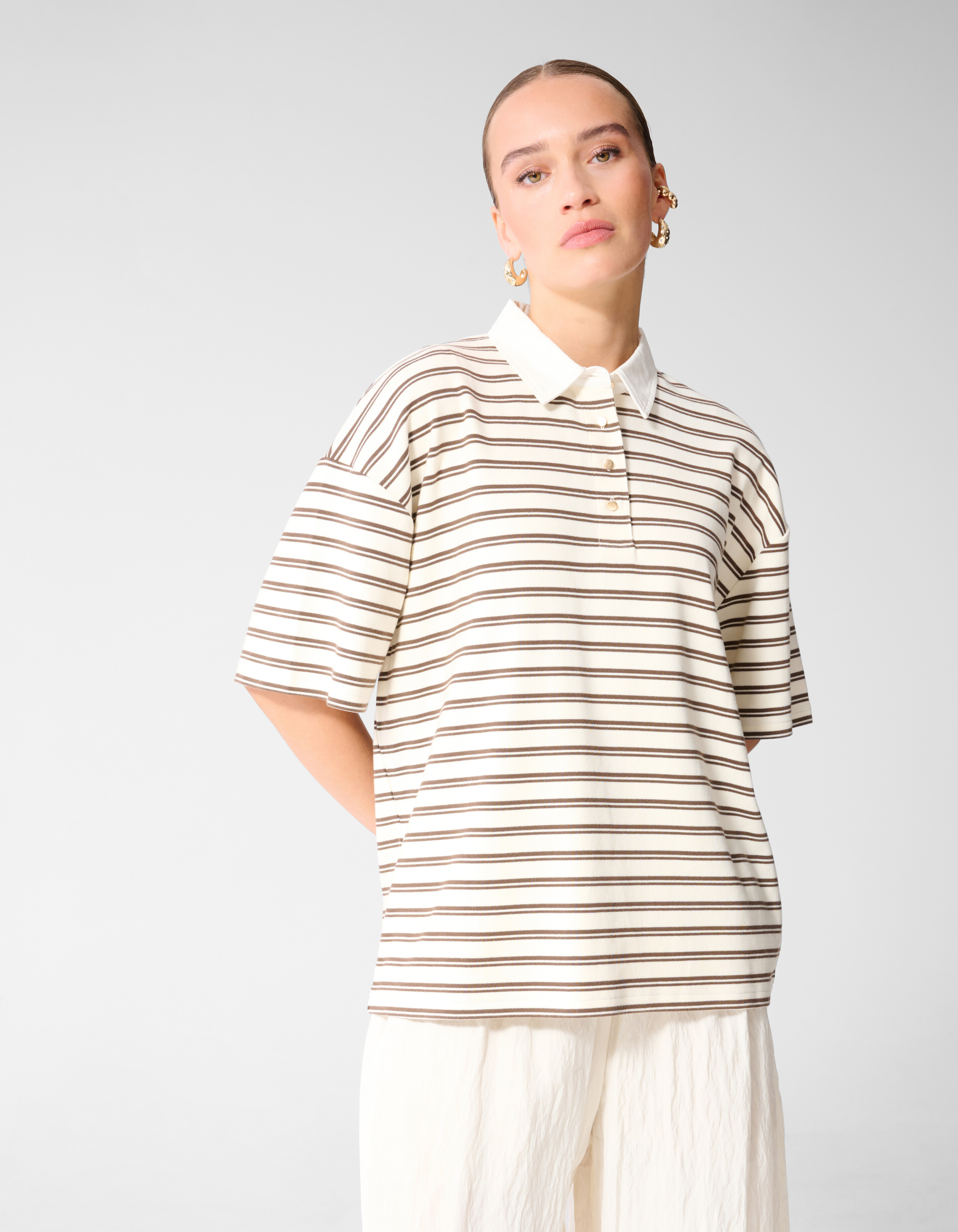 Oversized Stripe Short Sleeve Polo Bruin SHOEBY WOMEN