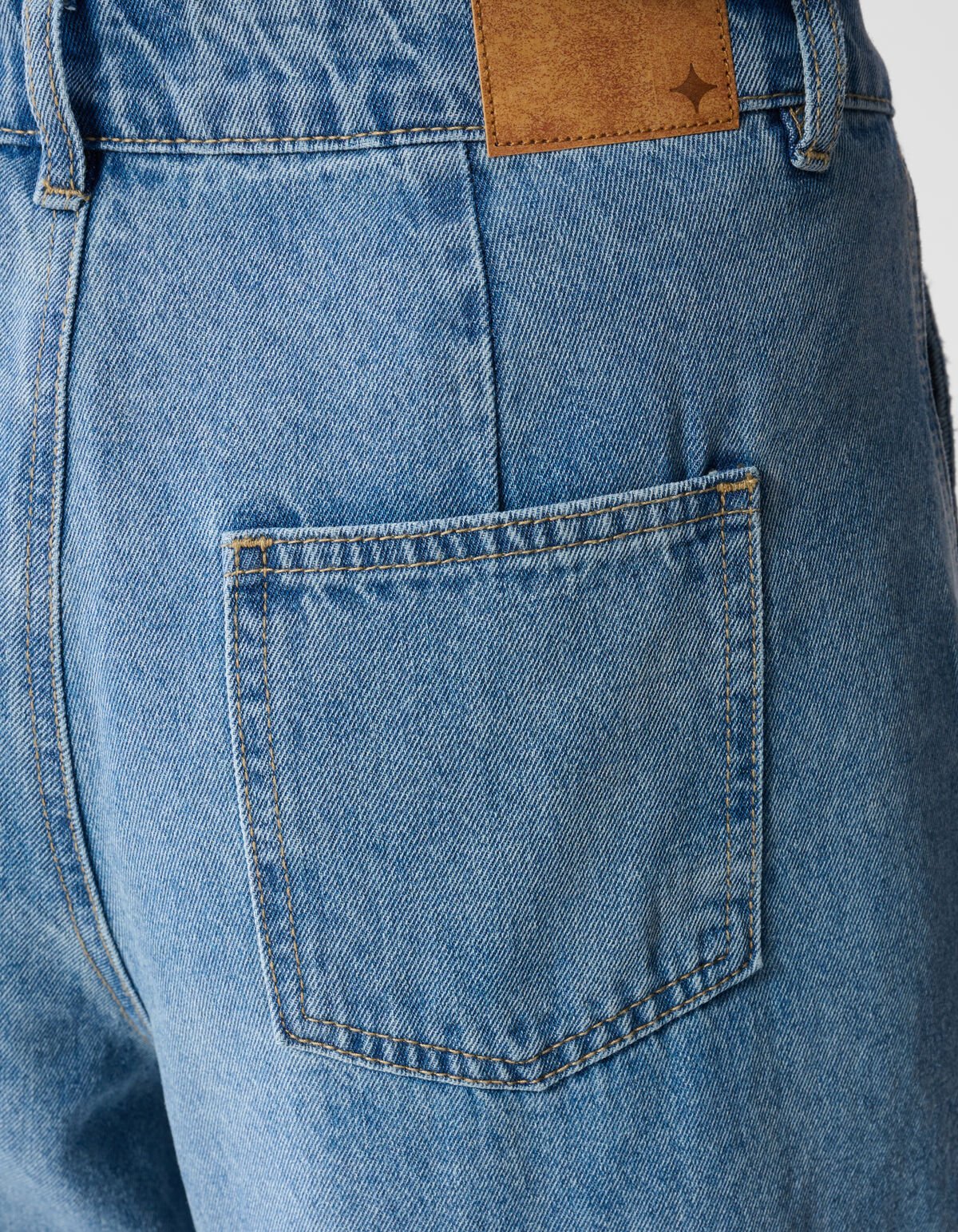 Barrel Fit Jeans Bleached By Mieke SHOEBY WOMEN