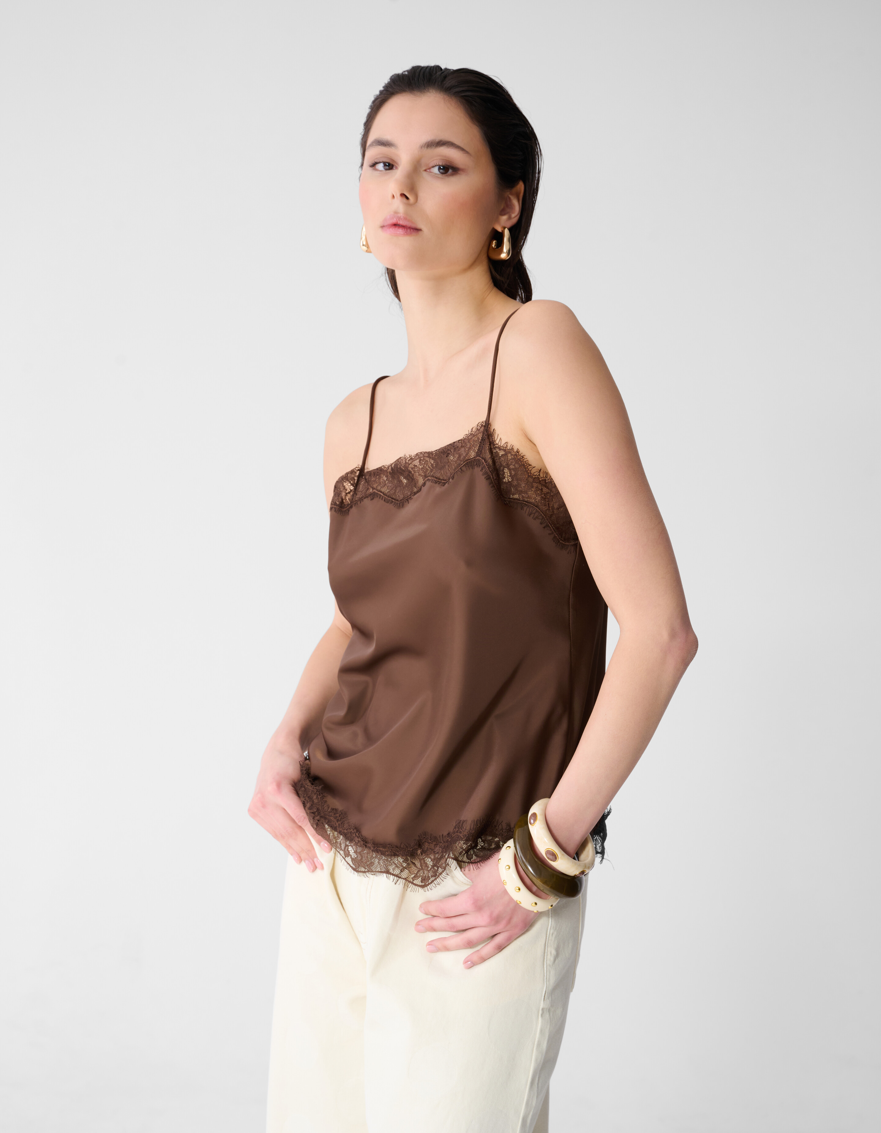 Kanten Singlet Top Bruin SHOEBY WOMEN