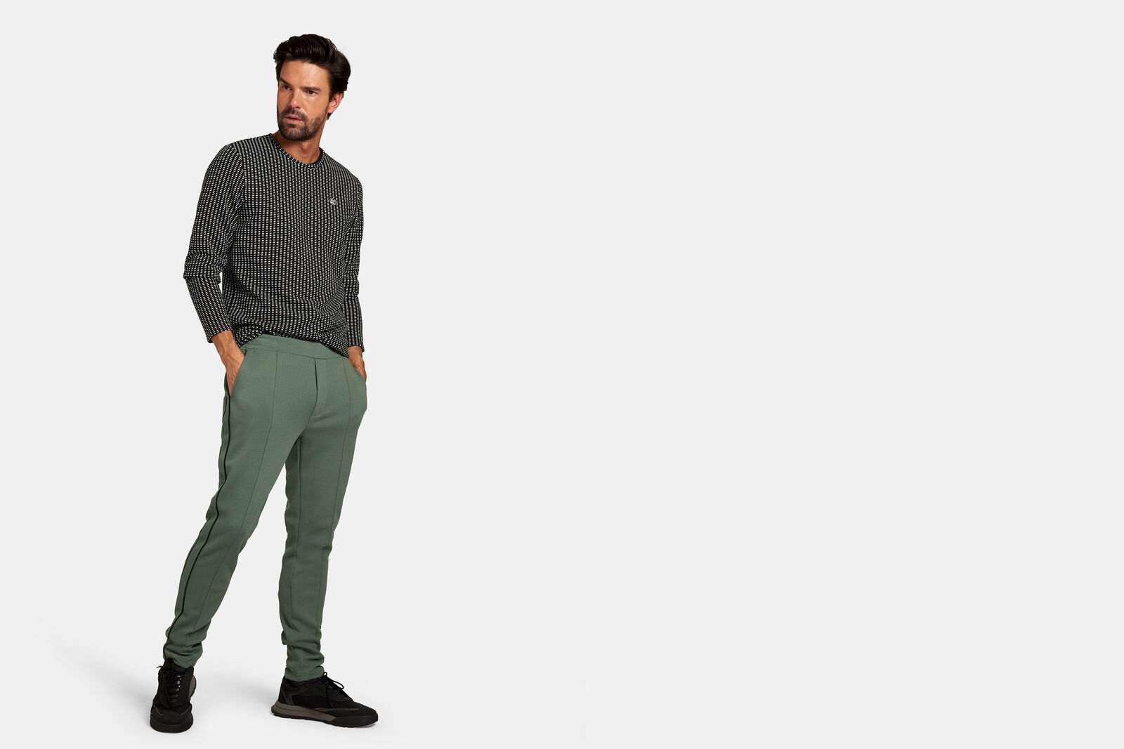 Nathan Jogger