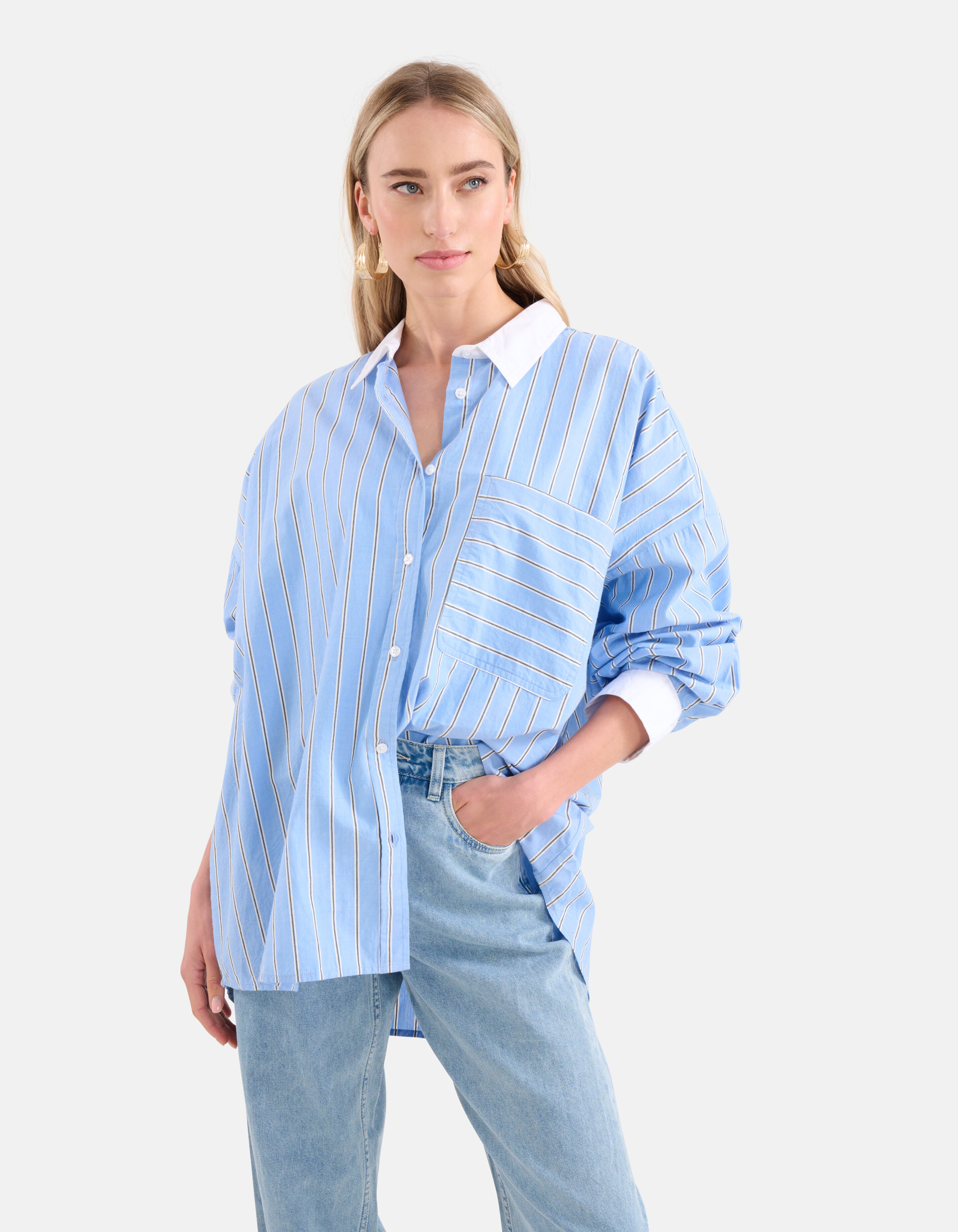 Pinstripe Blouse Lichtblauw By Lonneke SHOEBY WOMEN