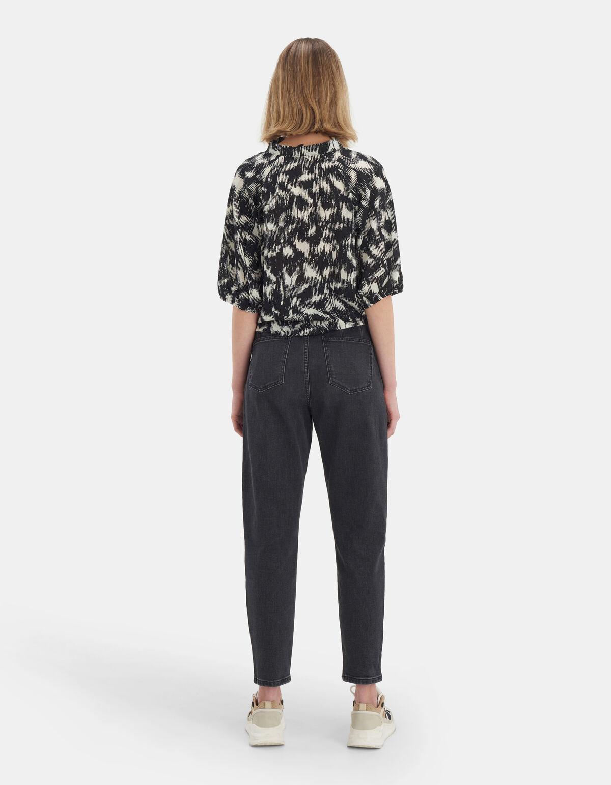 Short puff blouse EKSEPT