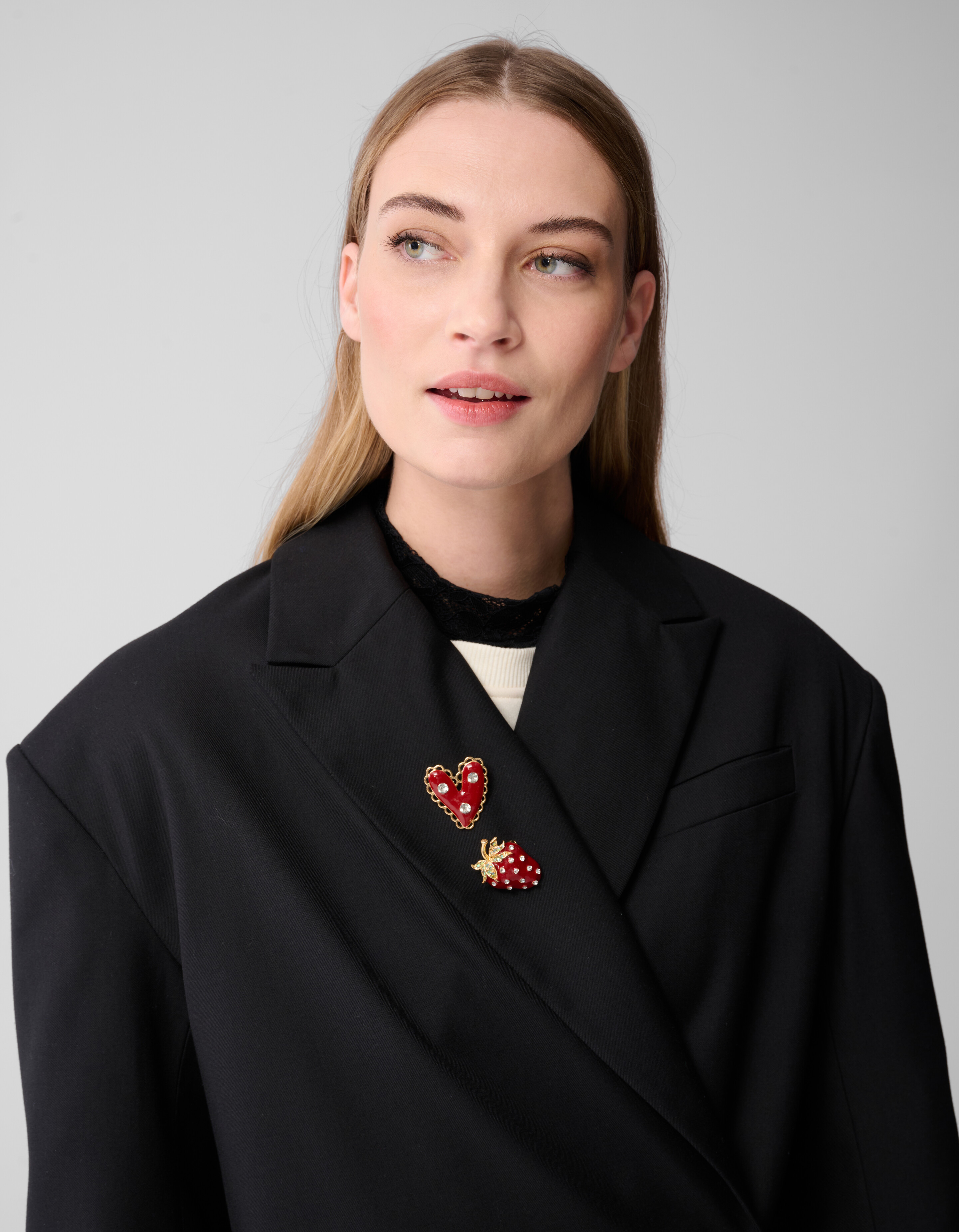 Strawberry Heart Broche Set Rood SHOEBY ACCESSOIRES