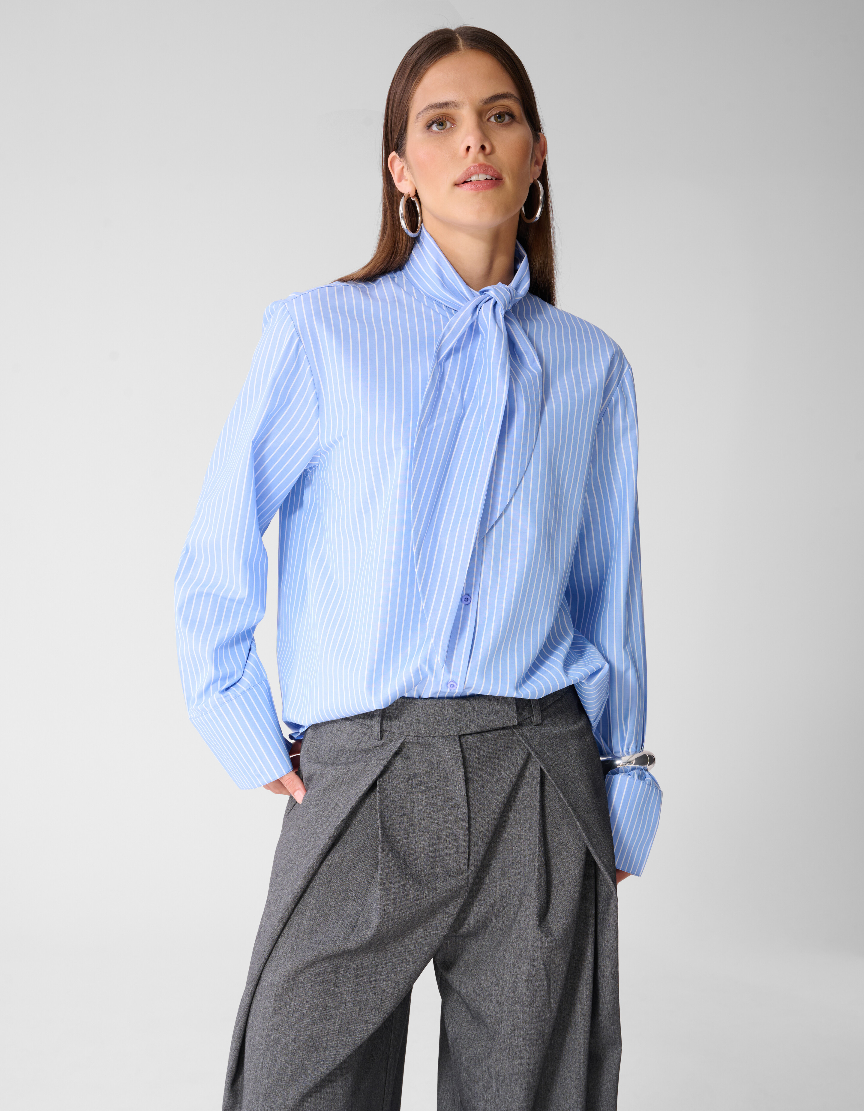 Oversized Scarf Blouse Lichtblauw SHOEBY WOMEN