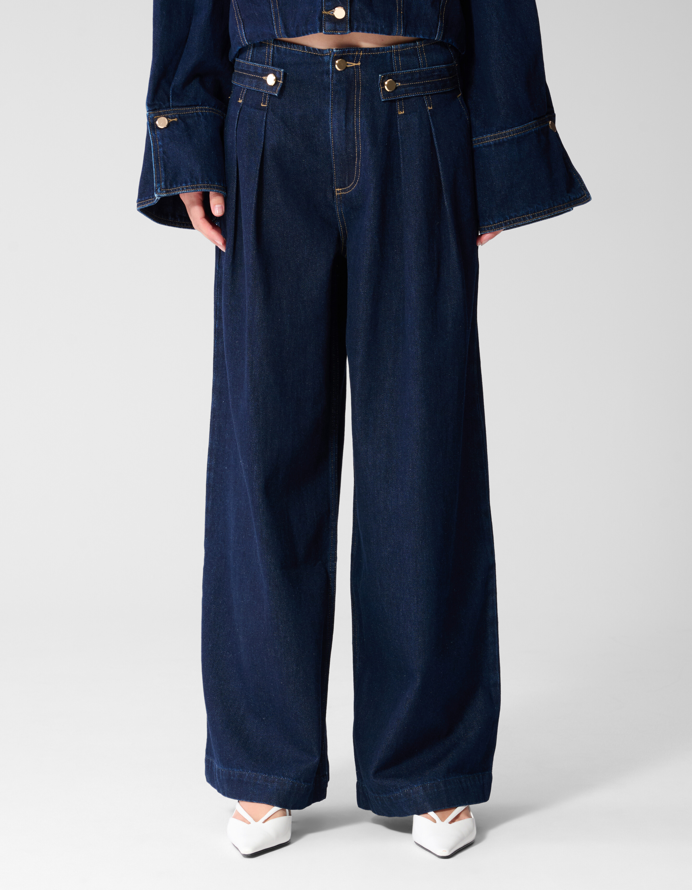 Pleated Button Wide Leg Fit Jeans Donkerblauw SHOEBY WOMEN