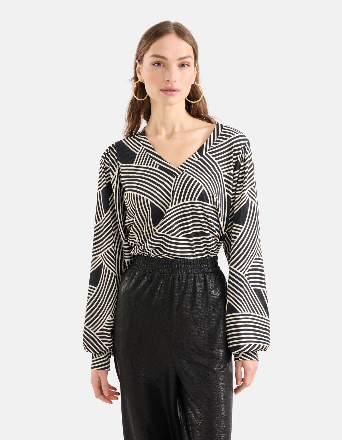 Printed Rib Jersey V-hals Longsleeve Zwart SHOEBY WOMEN