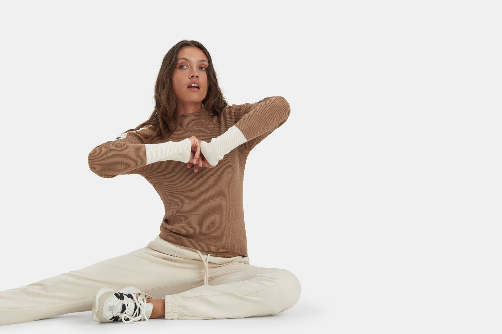 Kiki Col Pullover