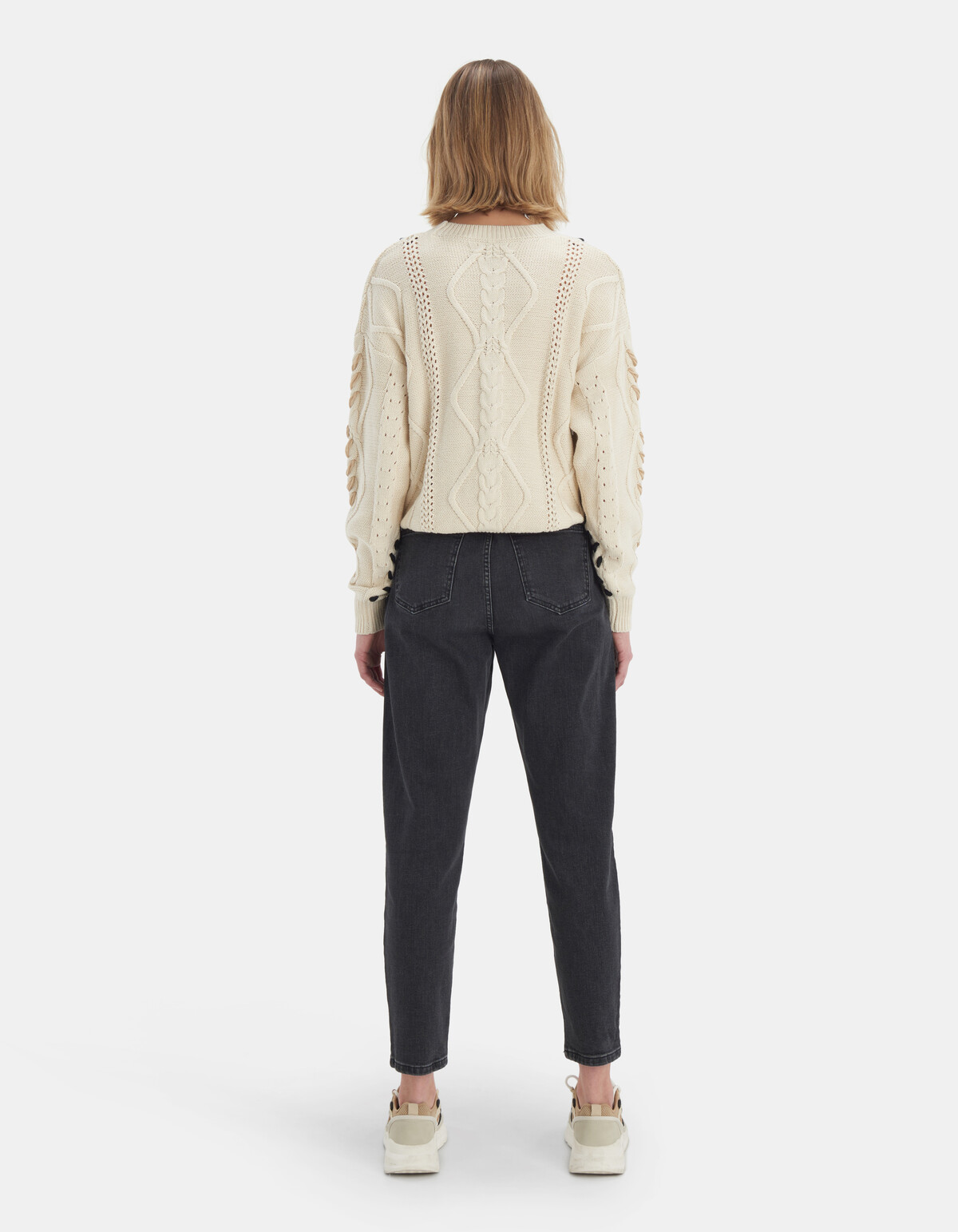 Cable string pullover EKSEPT